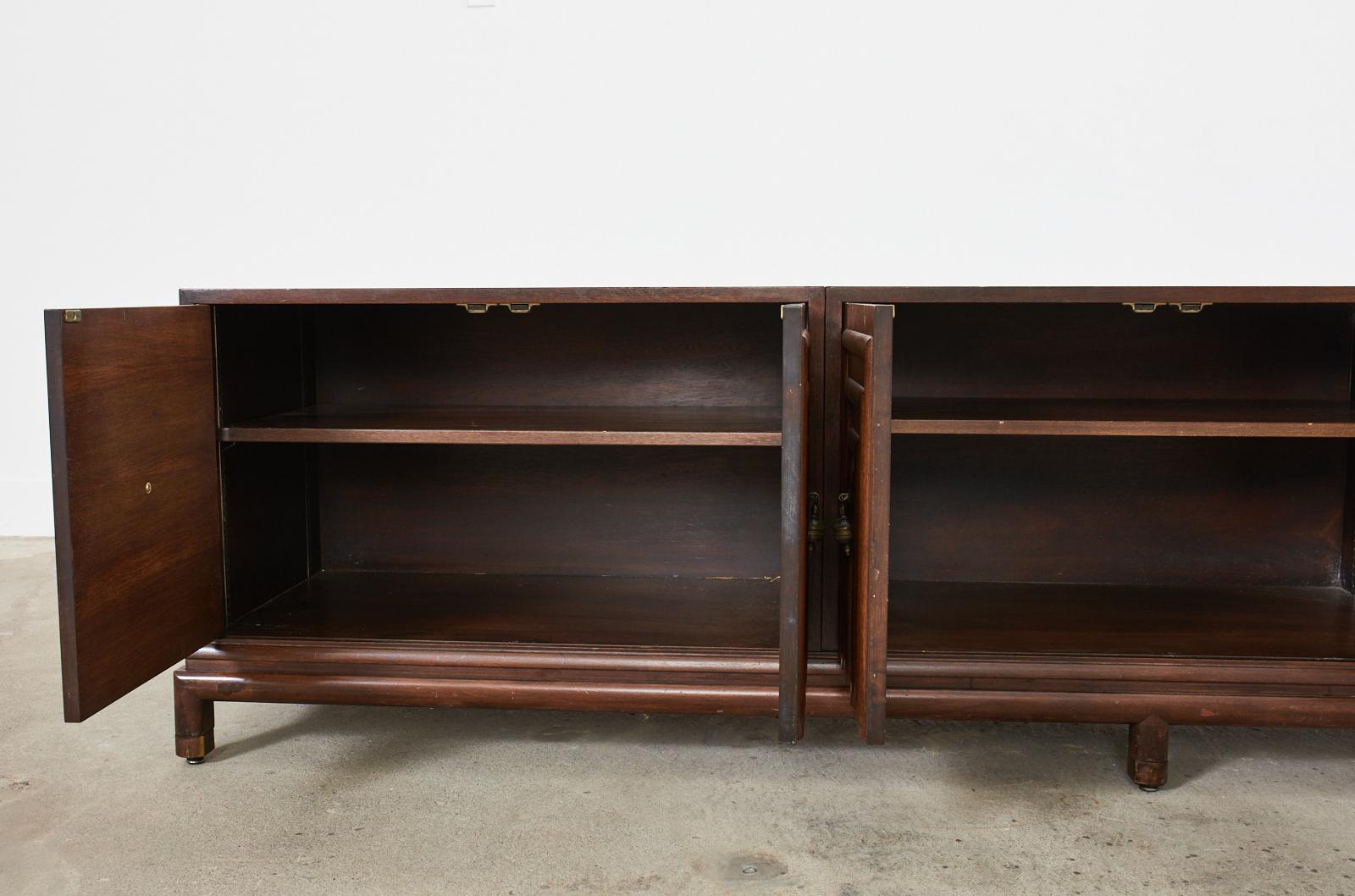 Renzo Rutili for Johnson Furniture Walnut Cabinet Credenza For Sale 2