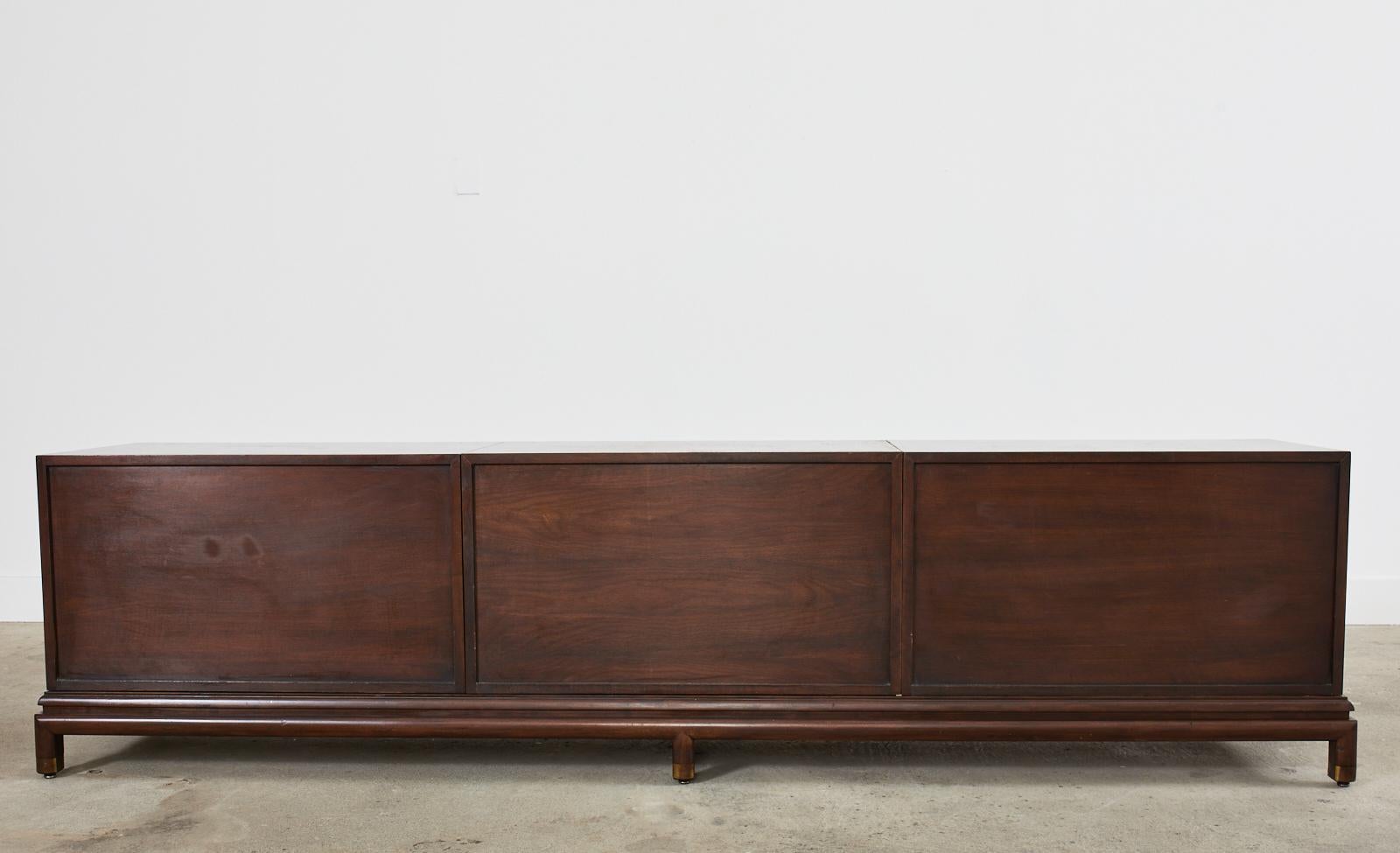 Renzo Rutili for Johnson Furniture Walnut Cabinet Credenza For Sale 11