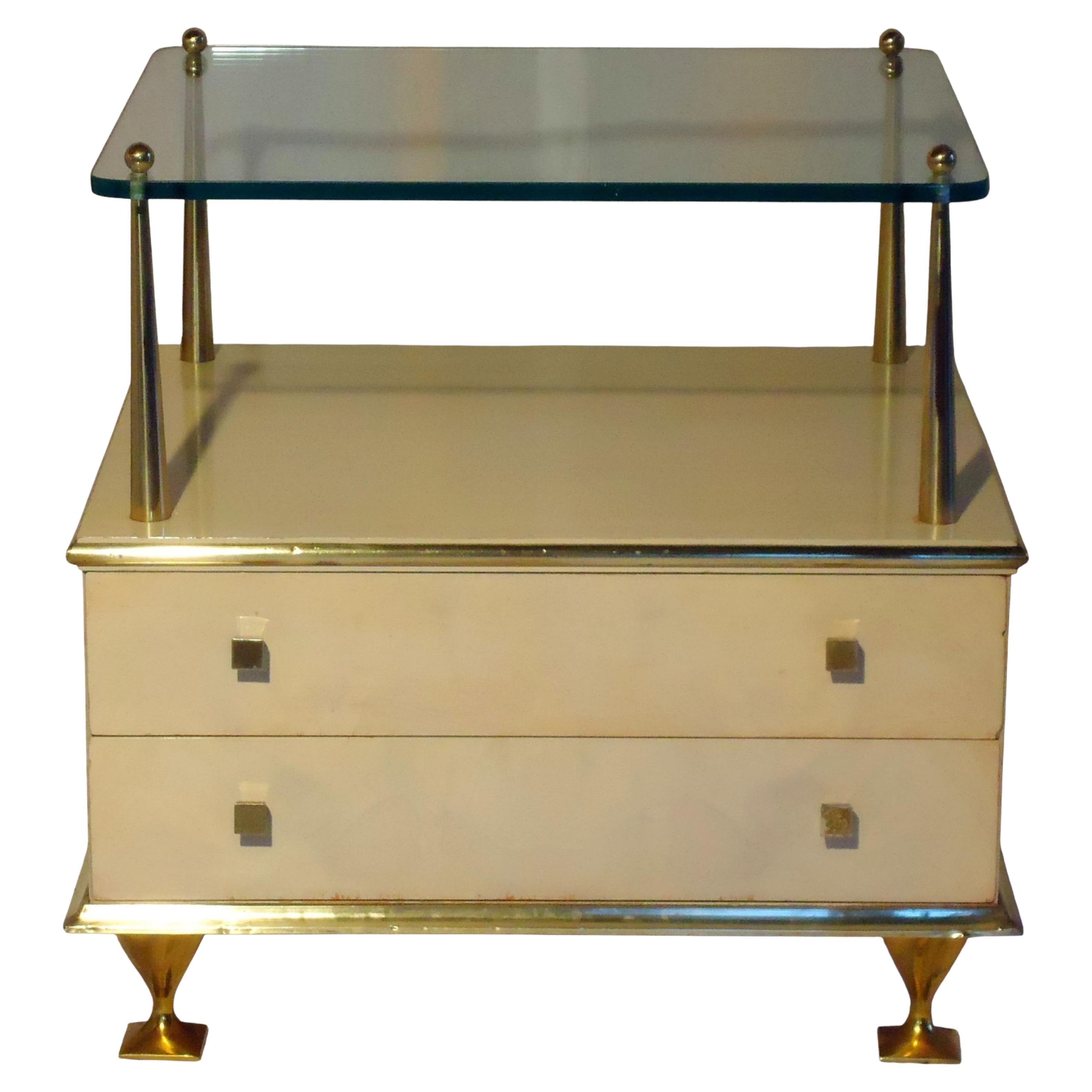 Table de nuit en ivoire et laiton Renzo Rutili pour Johnson Furniture Co., datant environ de 1950 en vente