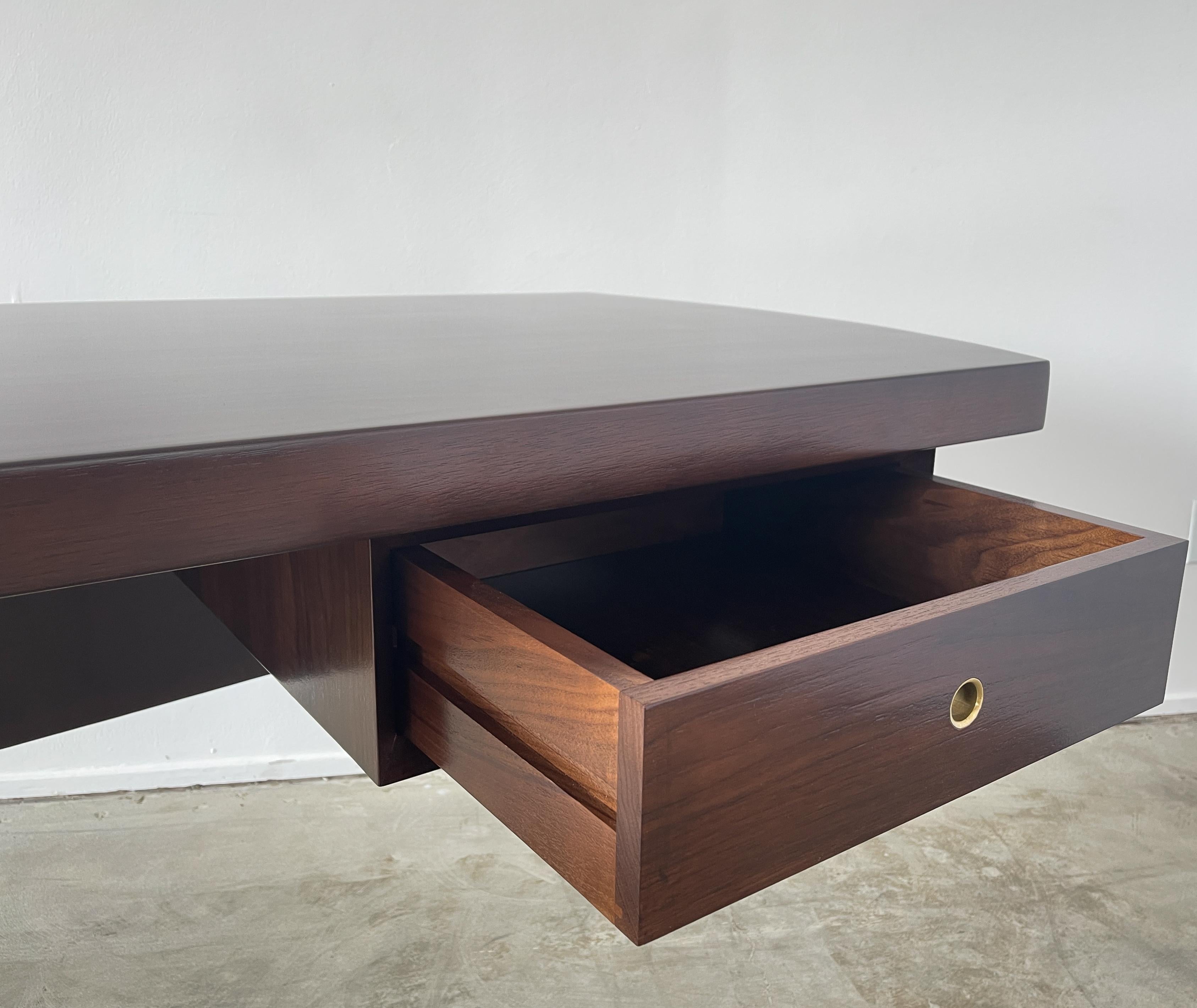 Renzo Schirolli Desk 2