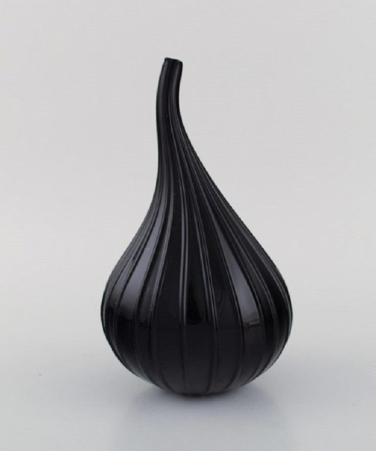 Renzo Stellon for Salviati, Murano, Three Drop Shaped Vases in Black Art Glass In Excellent Condition In Copenhagen, DK