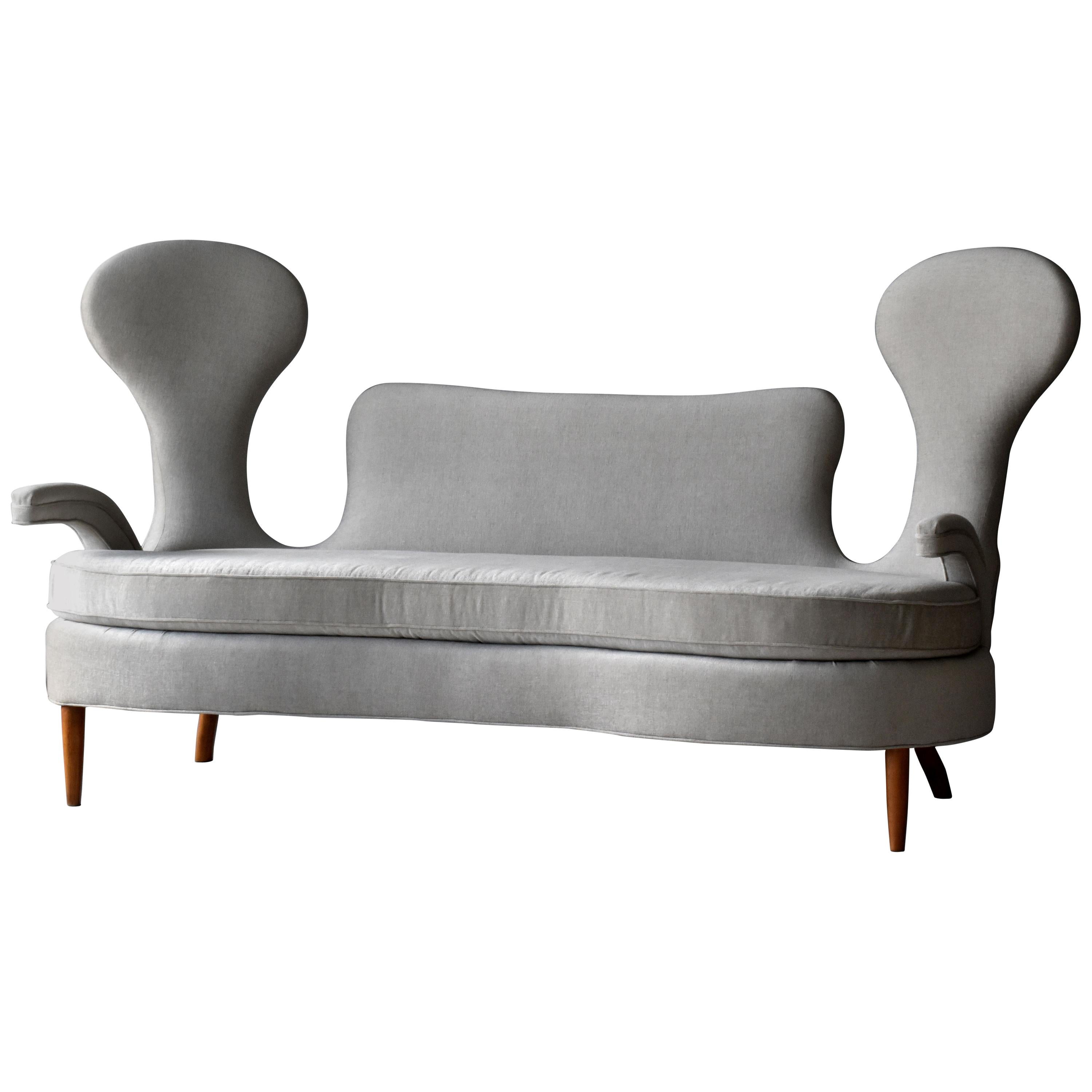 Renzo Zavanella, Important Sofa from Hotel San Remo, Light Fabric, Walnut, 1950