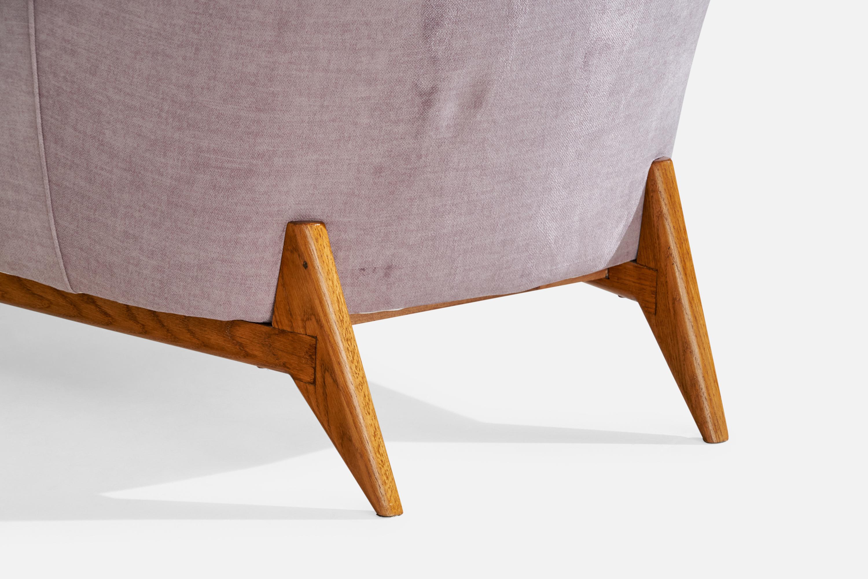 Attribution Renzo Zavenella, chaises longues, velours, bois, Italie, années 1940 Bon état - En vente à High Point, NC