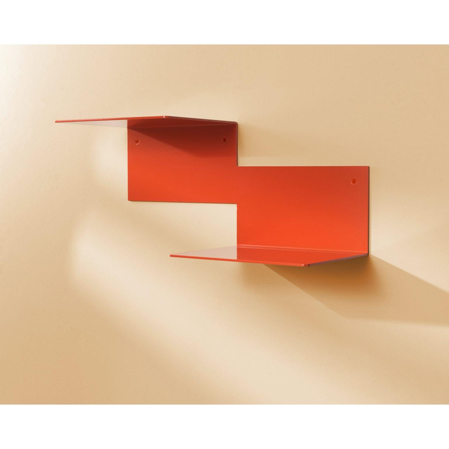 Étagère à répétition rouge rouille à gauche de Warm Nordic Neuf - En vente à Geneve, CH