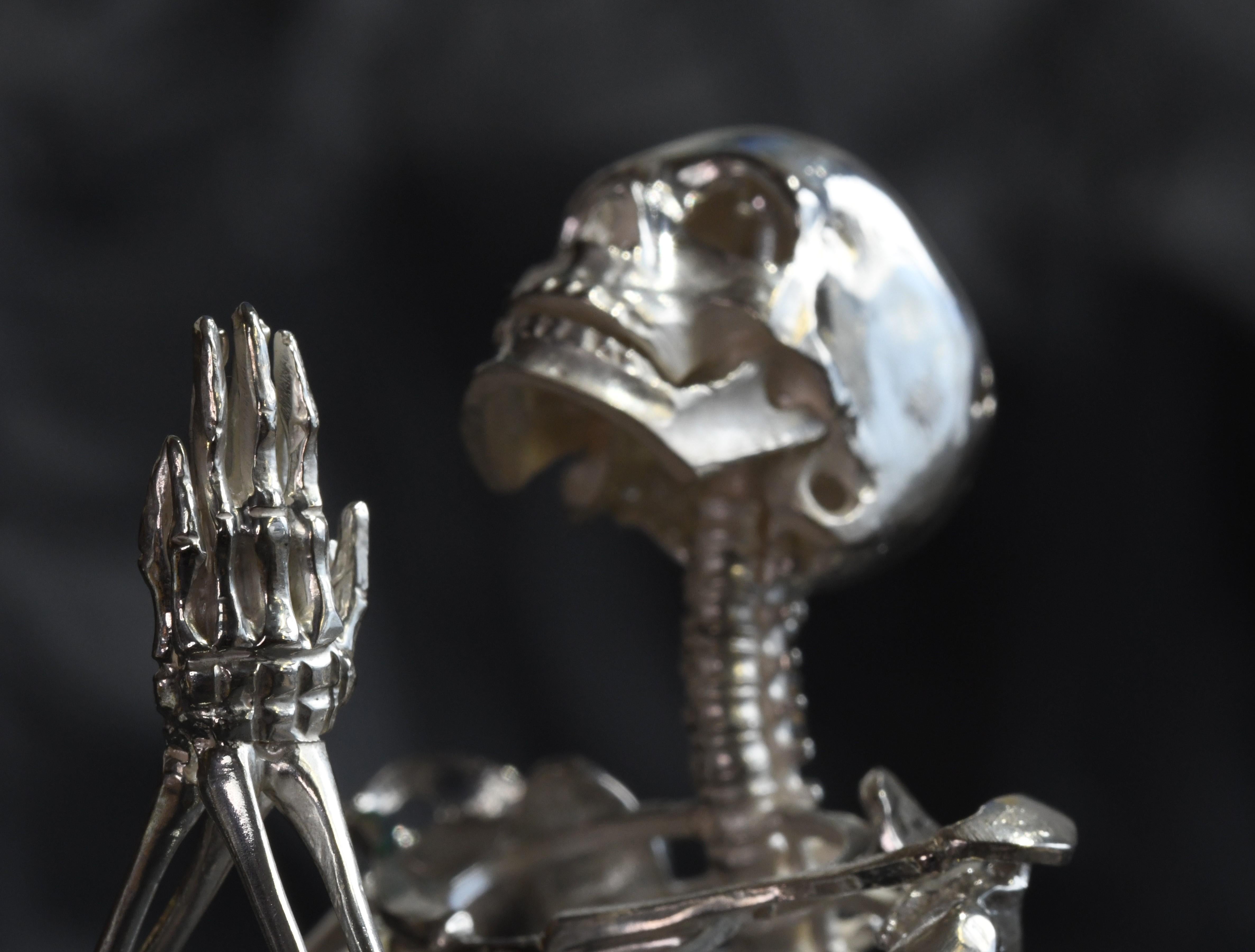 50% OFF FOR A LIMITED TIME ONLY! 'Good Times Ahead' Handmade Silver Skeleton In New Condition For Sale In 徳島市, JP