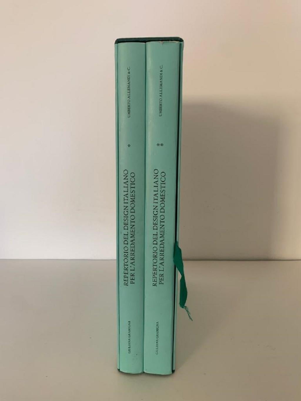 Repertorio del Design Italienisch 1950-2000 per l'arredamento domestico im Zustand „Hervorragend“ im Angebot in Montelabbate, PU