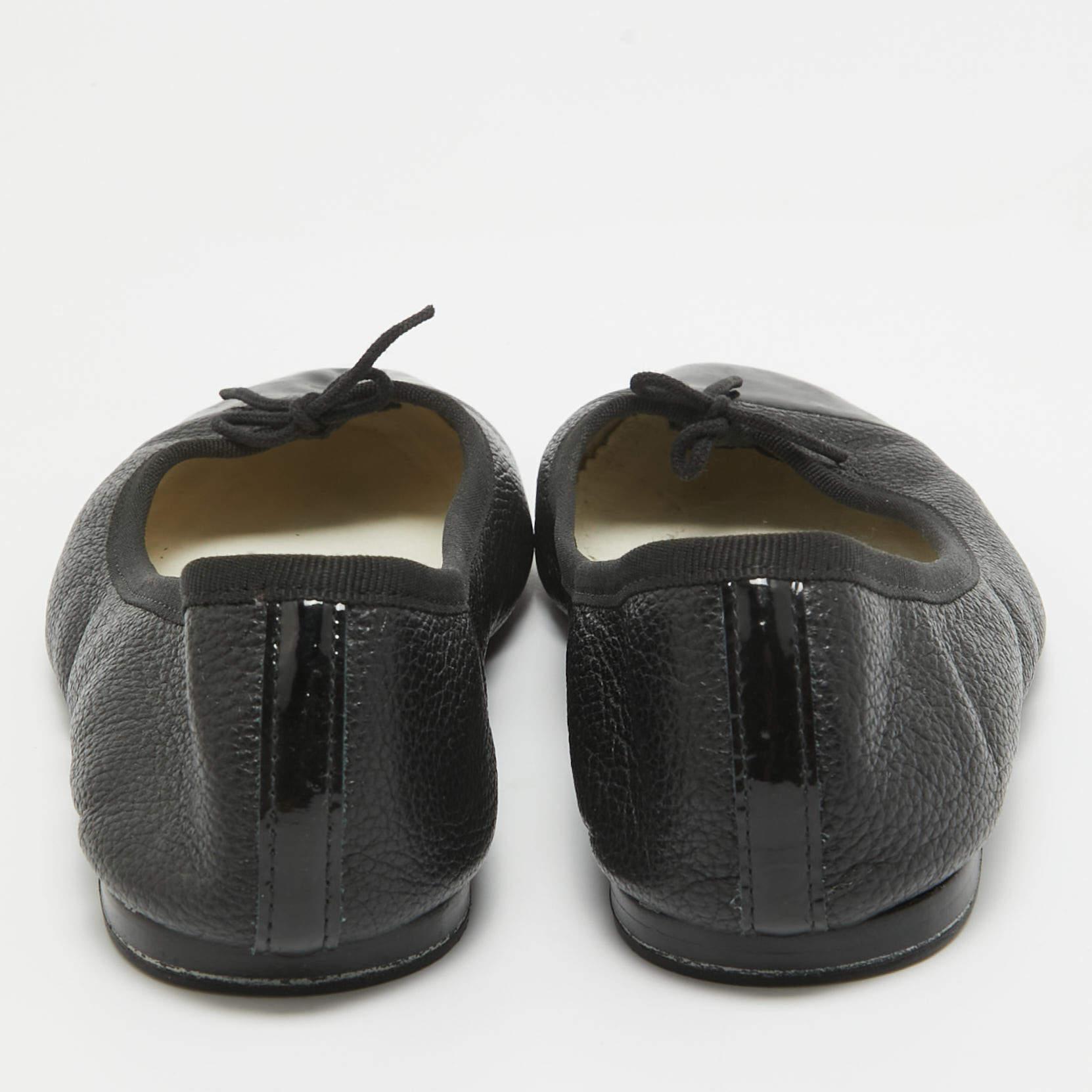 Repetto - Ballerines avec nœud en cuir et vernis noir Taille 38 Pour femmes en vente
