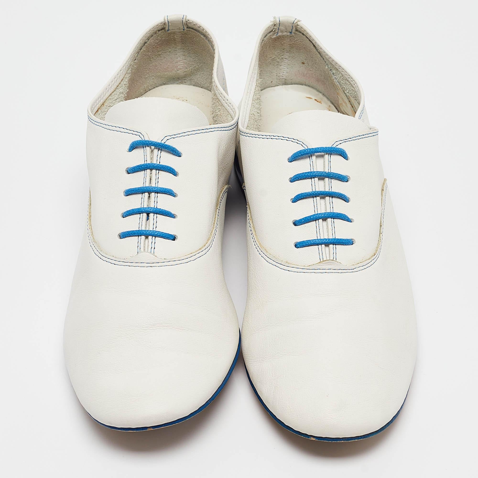 Gray Repetto White Leather Lace Up Loafers Size 39 For Sale