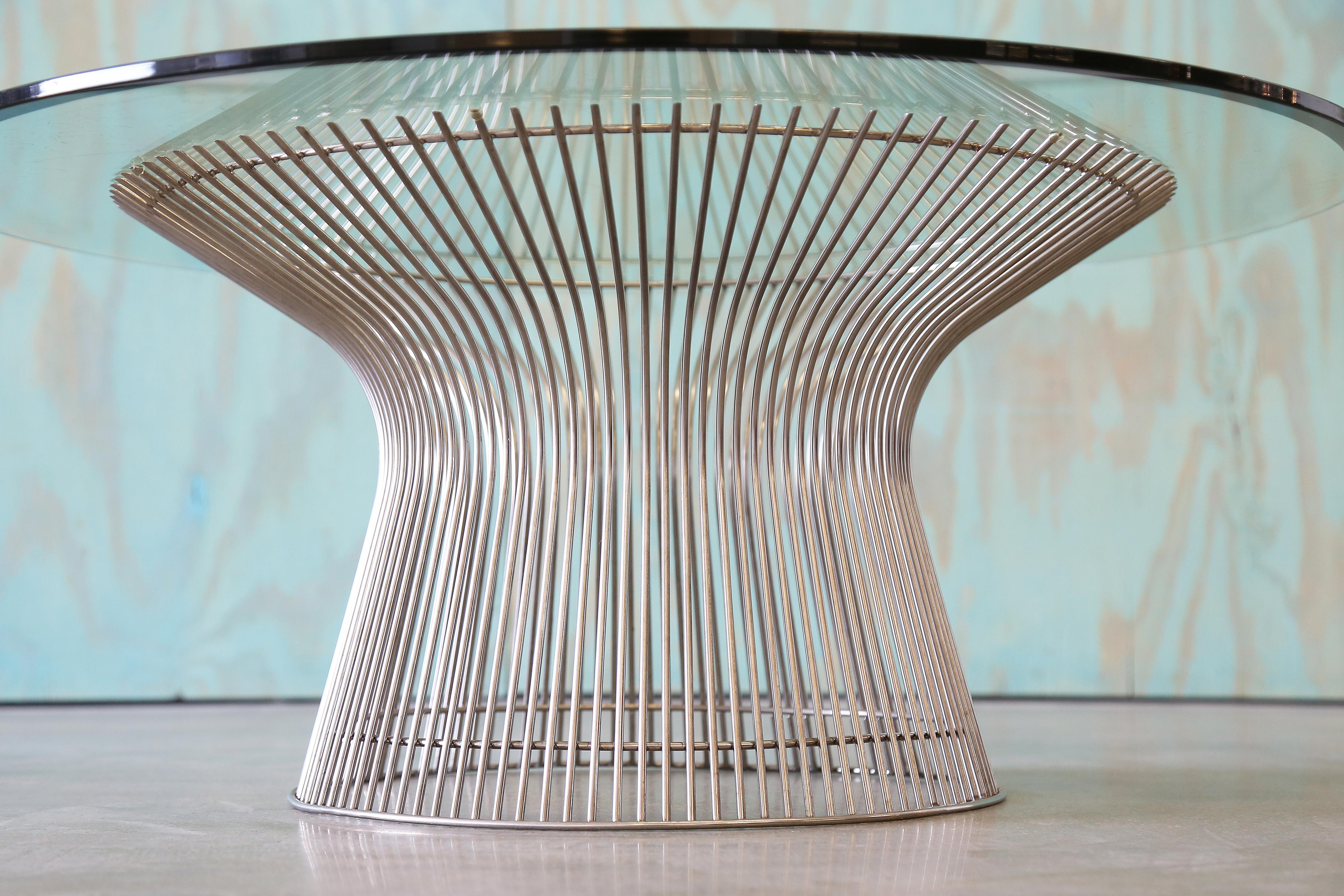 Américain Réplique de la table basse en chrome et verre 36