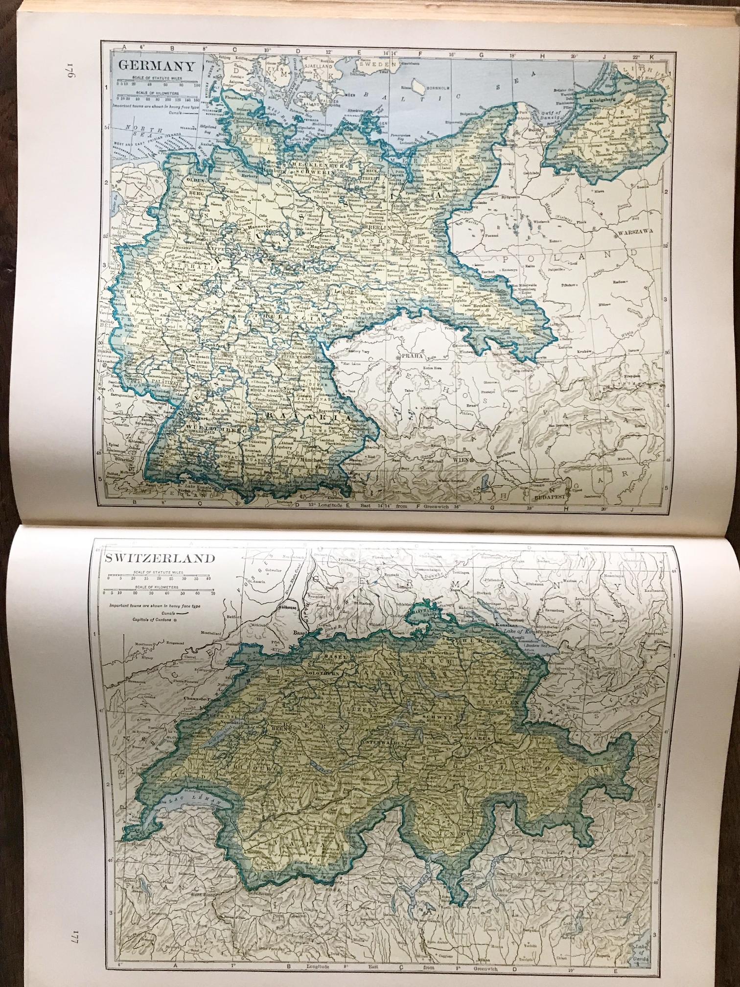 Replogle Library Globe Plus Replogle Illustrated Atlas, Late 1930s For Sale 8