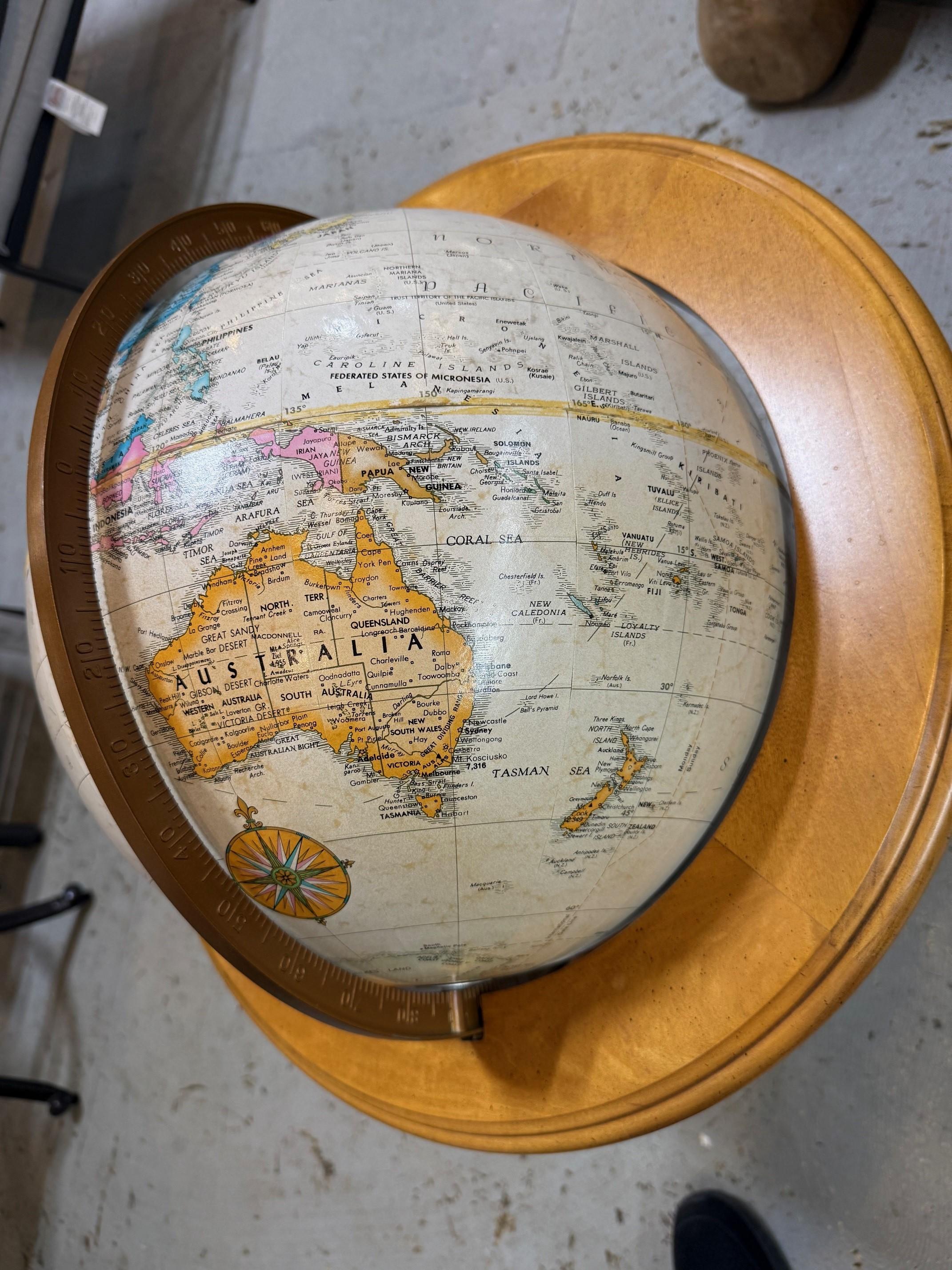 Replogle Globe Vintage 16