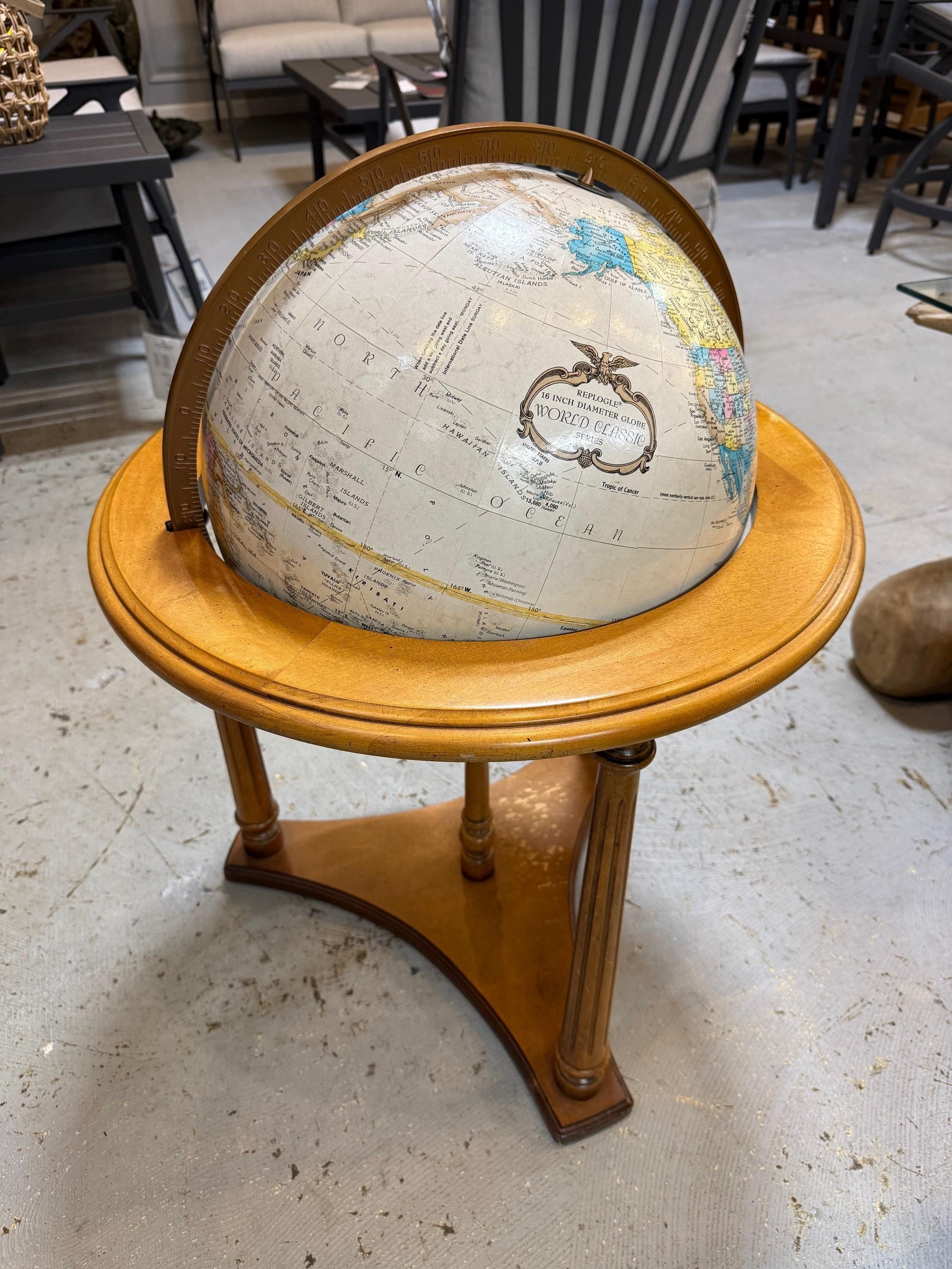 Replogle Globe Vintage 16