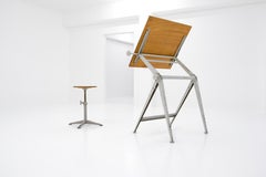 Table à dessin + tabouret Reply de Friso Kramer & Wim Rietveld pour Ahrend de Cirkel