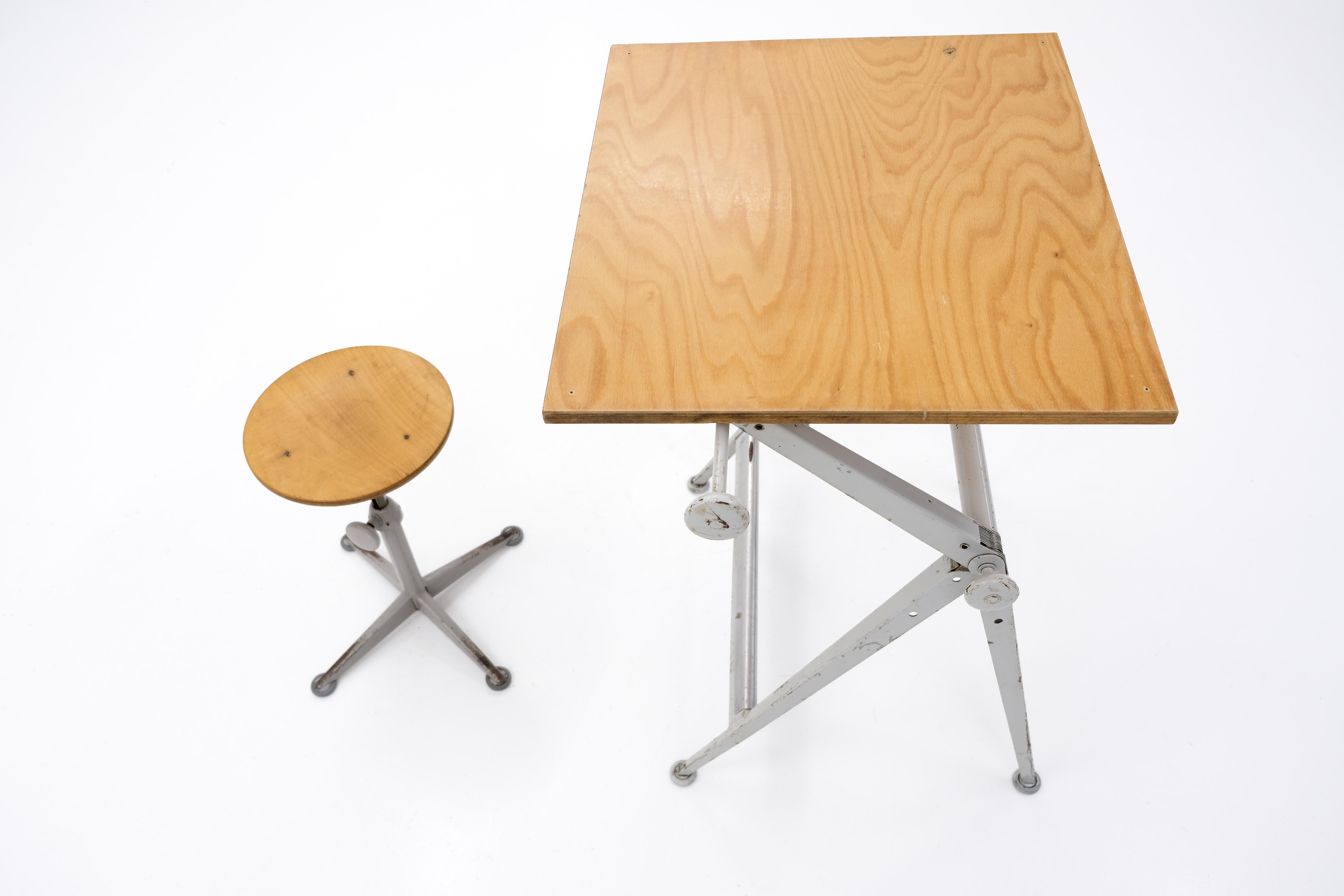 Reply Drawing Table + Stool by Friso Kramer & Wim Rietveld for Ahrend de Cirkel In Good Condition In Munster, NRW