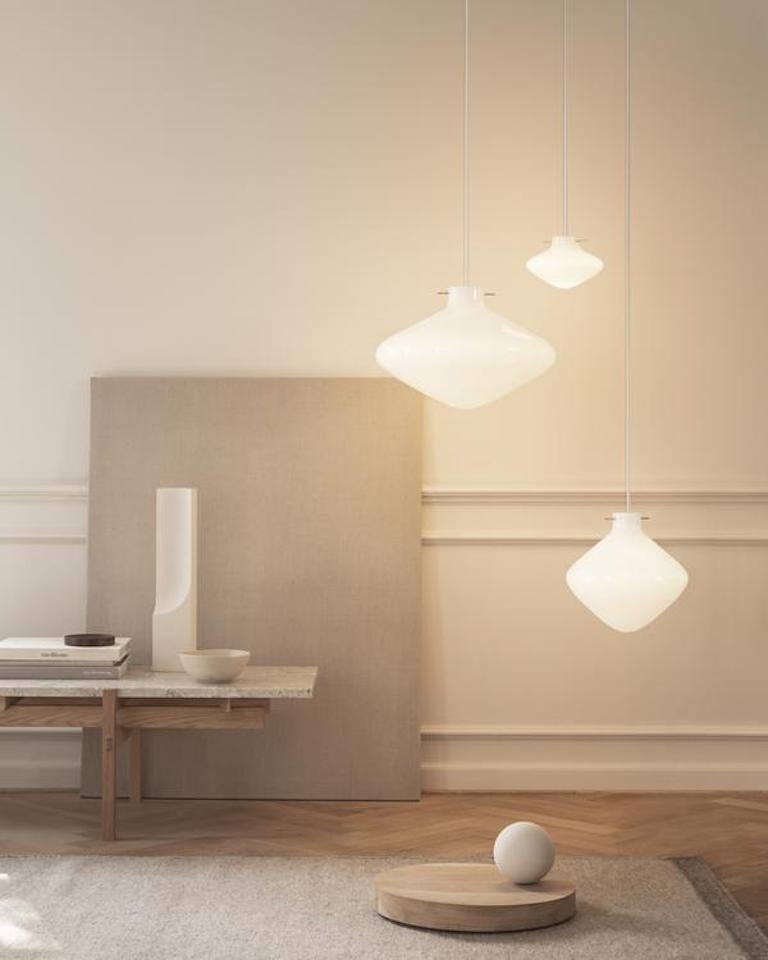 Lampe à suspension «pose 175 » de GamFratesi pour Lyfa, finition en laiton Neuf - En vente à Paris, FR