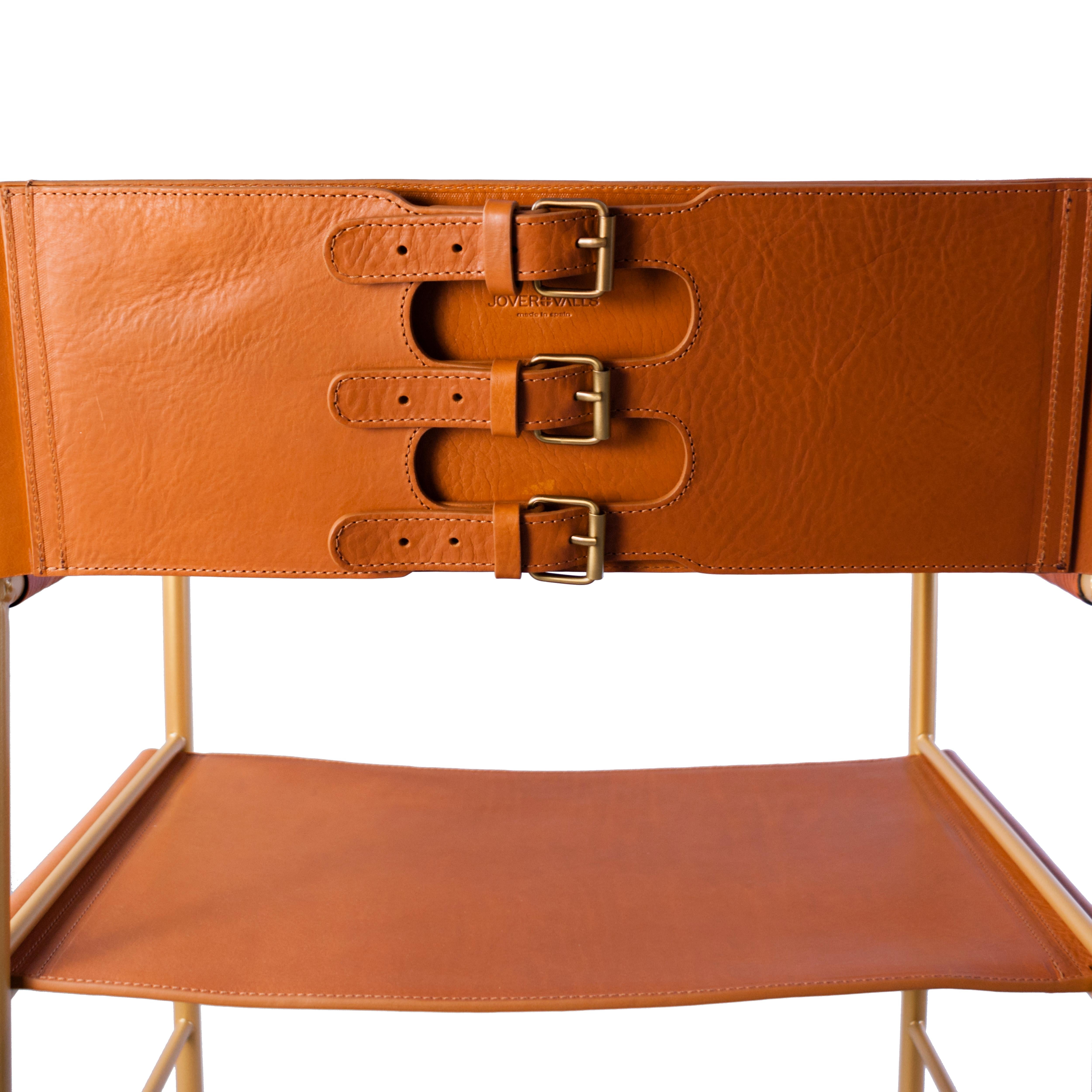 Steel Repose Bar Stool w. Backrest, Tan Leather & Aged Brass Powdered Coating Frame For Sale