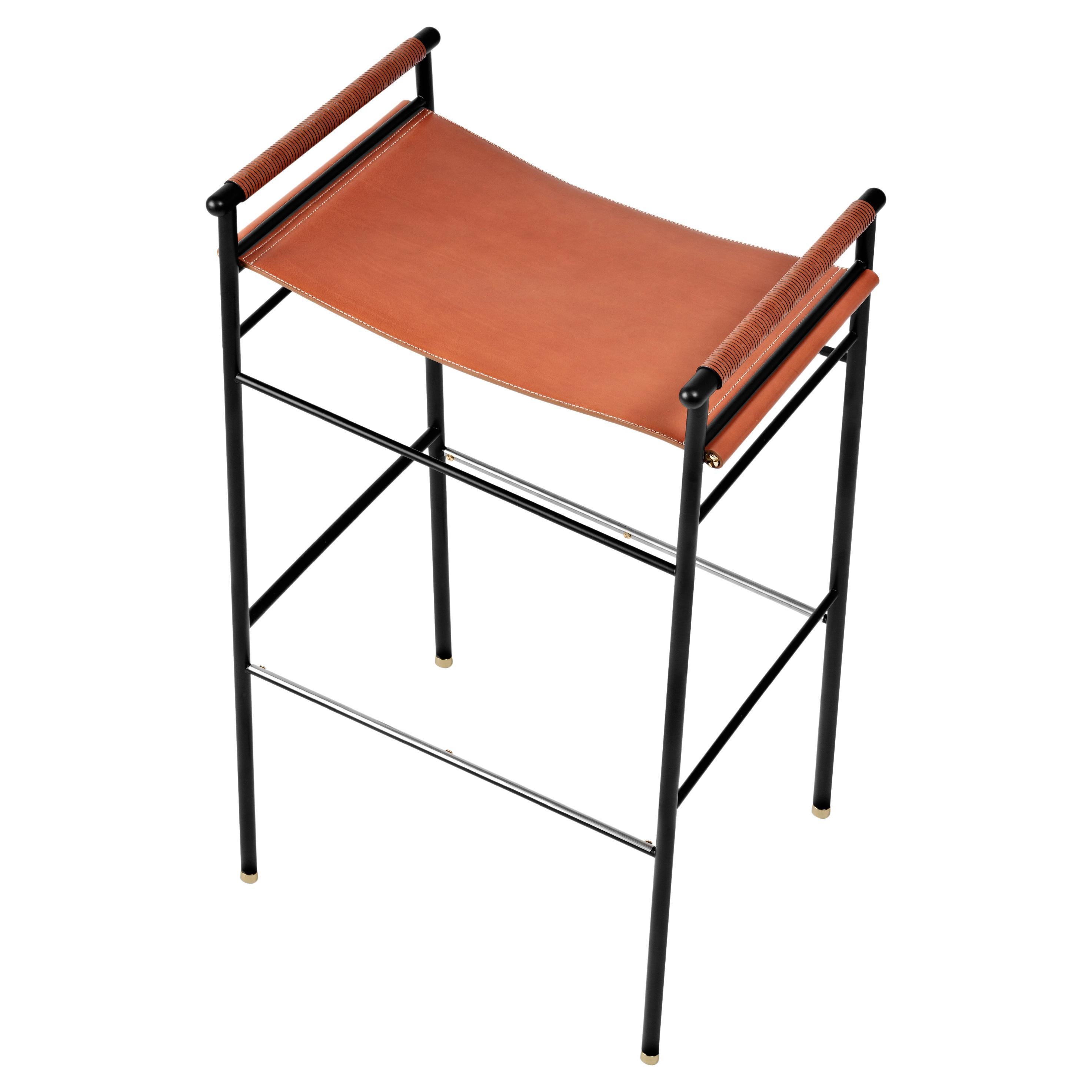 Tabouret de bar Classic Contemporary Leather Natural Tobacco Leather & Black Rubber Metal en vente