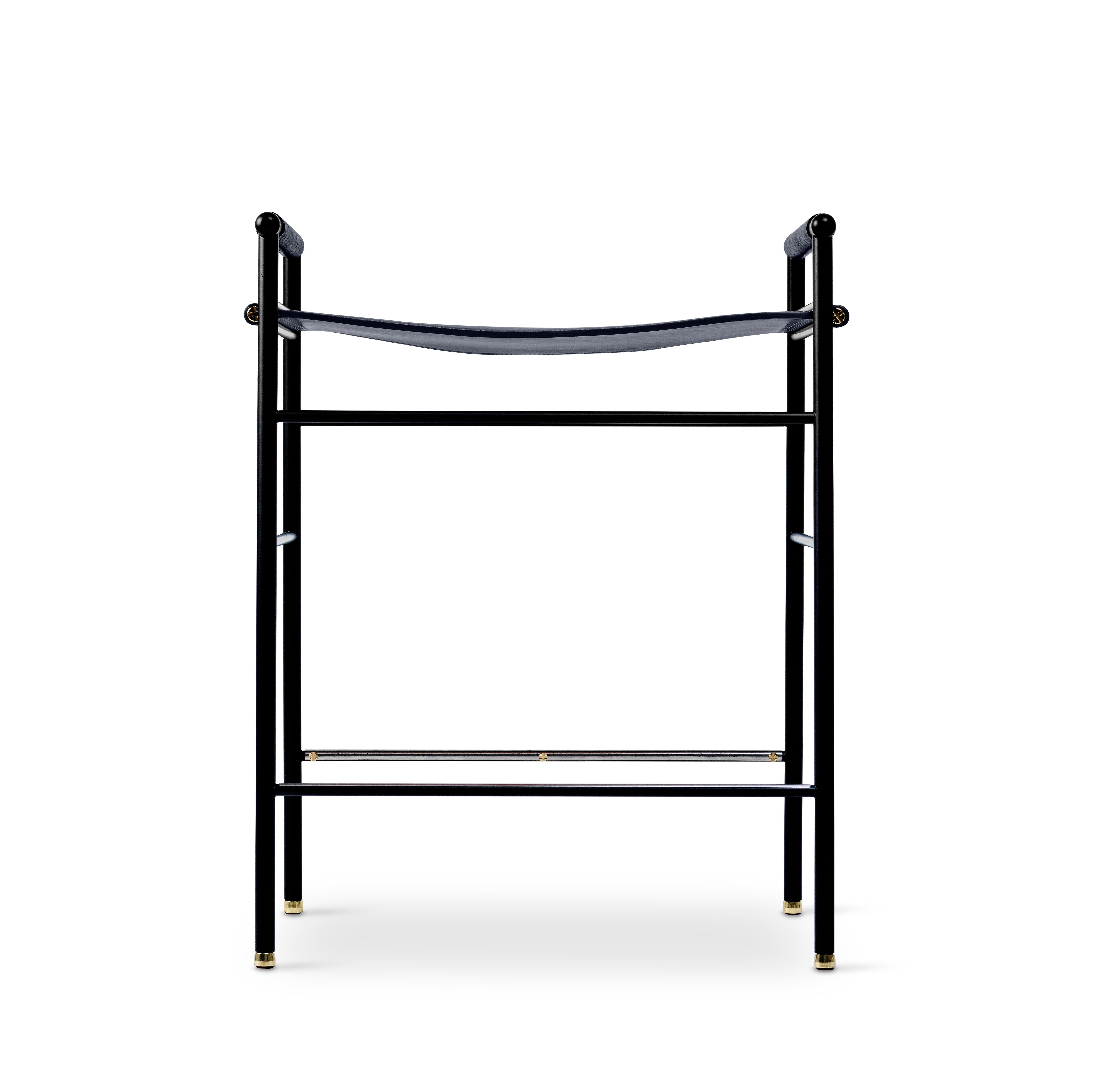 Taburete Artesano Contemporáneo de Barra Cuero Azul Marino y Metal de Caucho Negro en Nuevo estado para la venta en Alcoy, Alicante