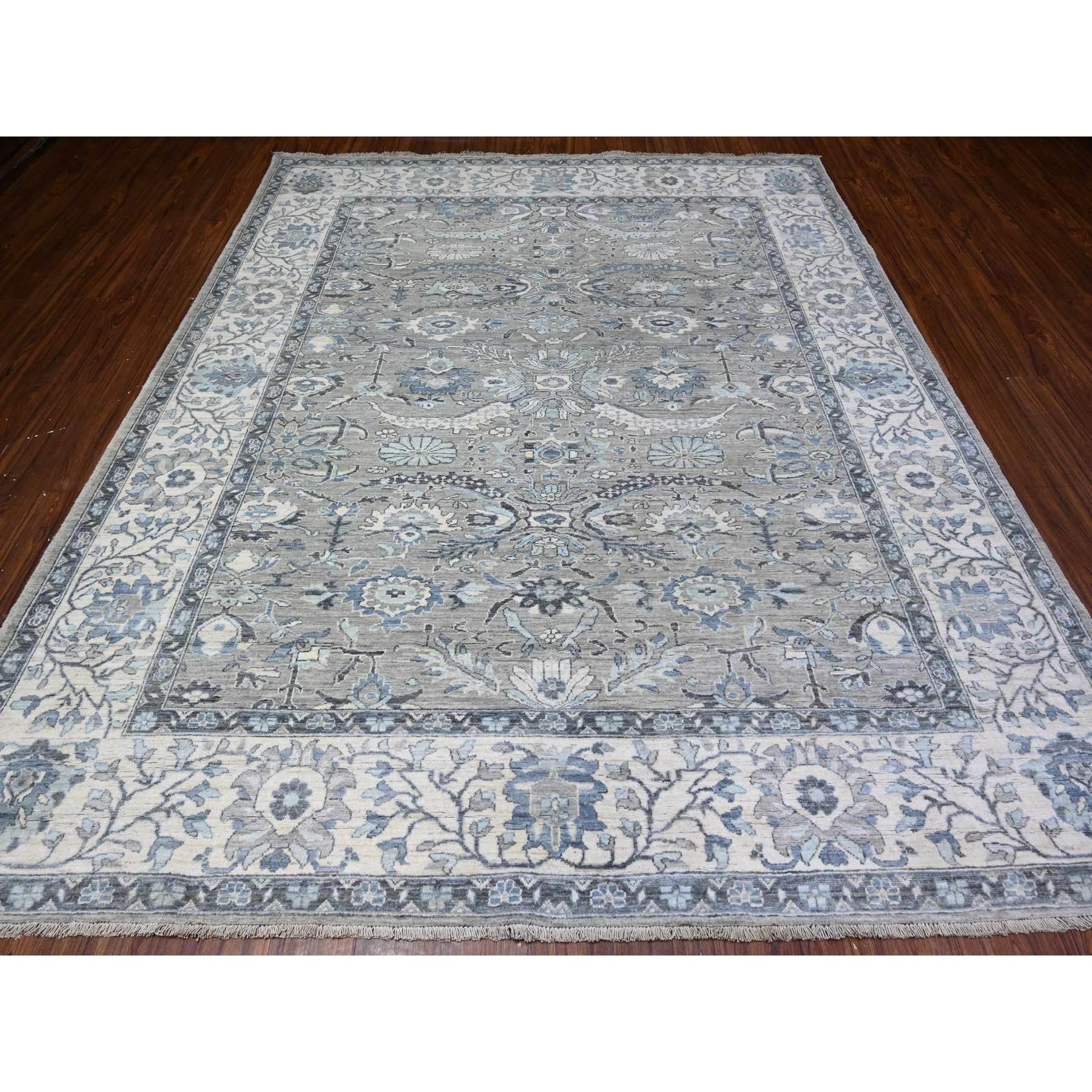 Esta fabulosa alfombra anudada a mano ha sido creada y diseñada para ofrecer mayor resistencia y durabilidad. Esta alfombra ha sido elaborada a mano durante semanas con el método tradicional que se utiliza para hacer
Tamaño exacto de la alfombra en
