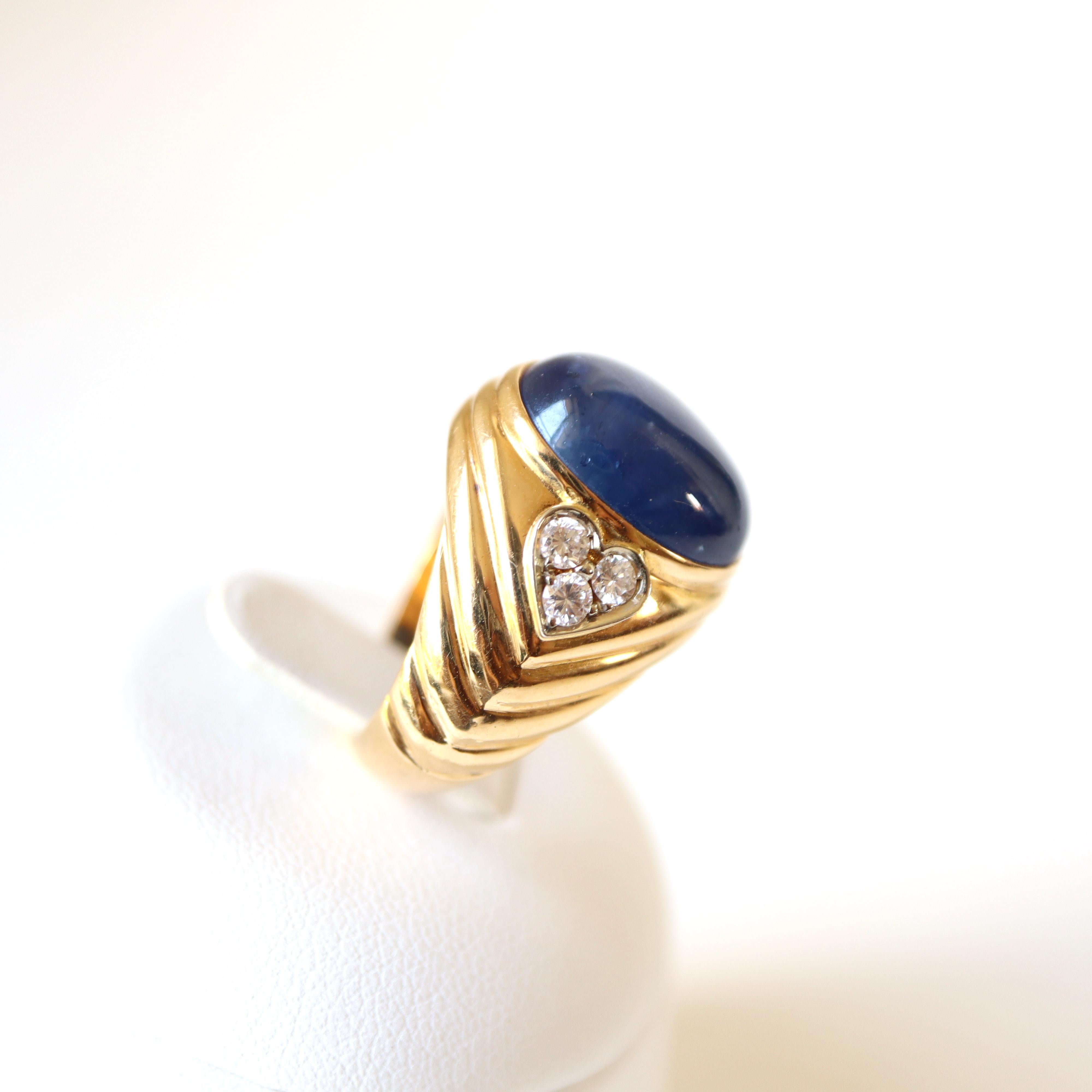 Repossi 18 Kt Yellow Gold Ring 10 Carats Sapphire and Diamonds Hearts For Sale 7