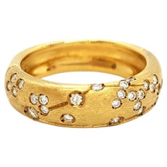 Repossi Ring Astrale Yellow Gold Diamond