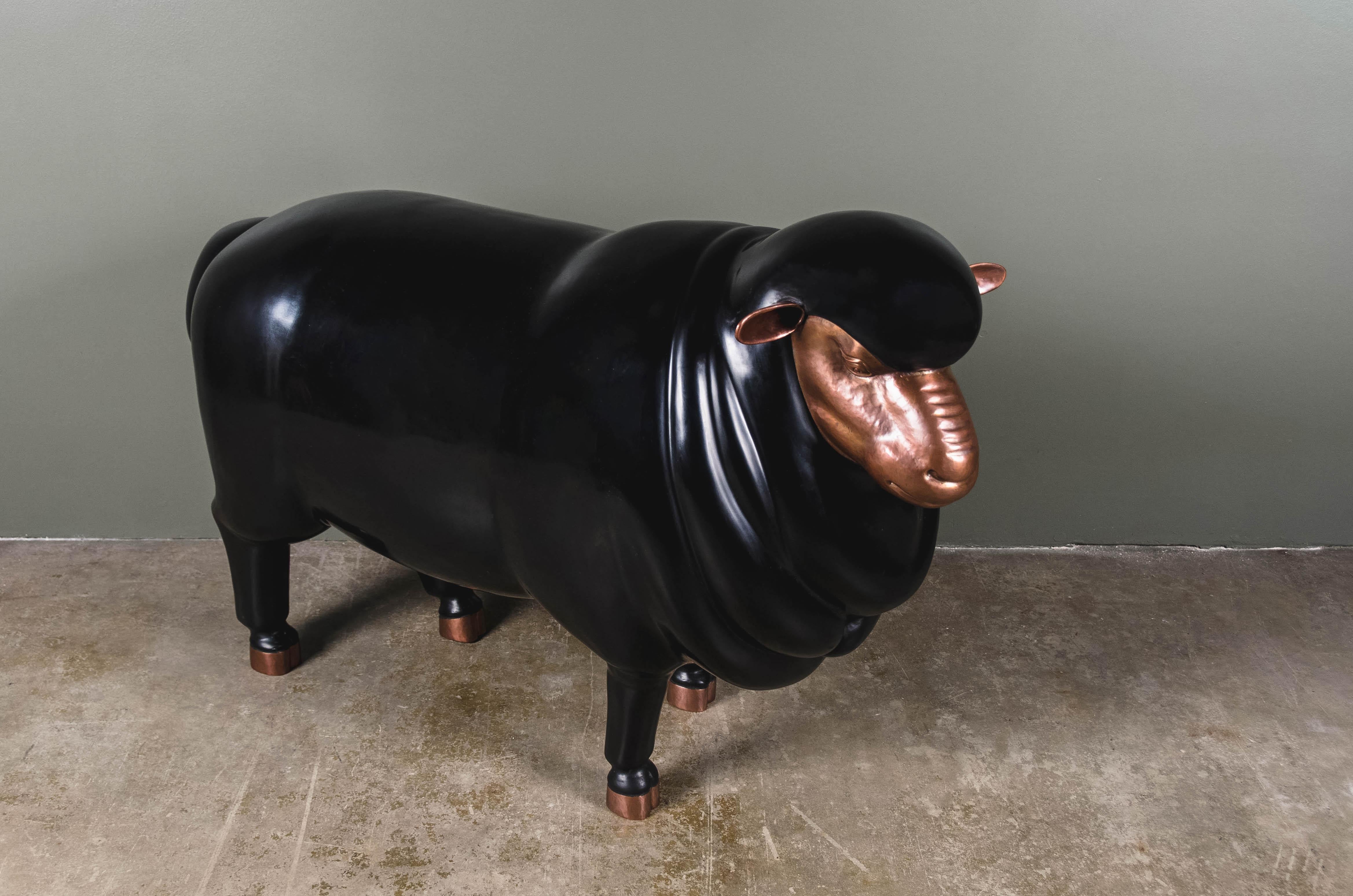 Sheep sculpture (Male)
Black lacquer
Antique copper
Hand repoussé
Limited edition
Repoussé is the traditional art of hand-hammering decorative relief onto sheet metal. This technique involves using a hammer and various shaping tools. The