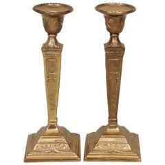 Portacandele a cono in ottone repousse - una coppia