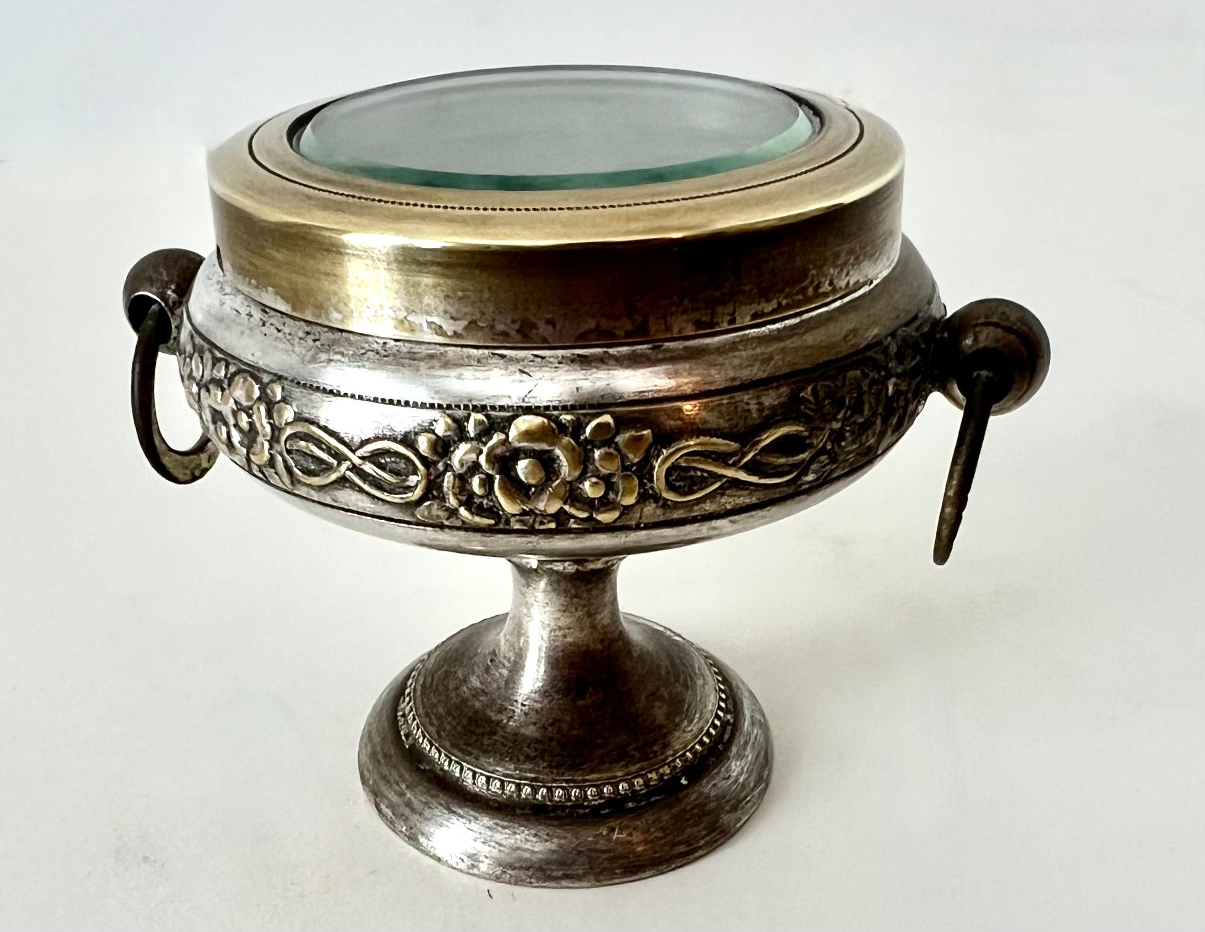 Repoussé Pedestal Casket Box of Brass and Metal with Glass Lid In Good Condition For Sale In Los Angeles, CA