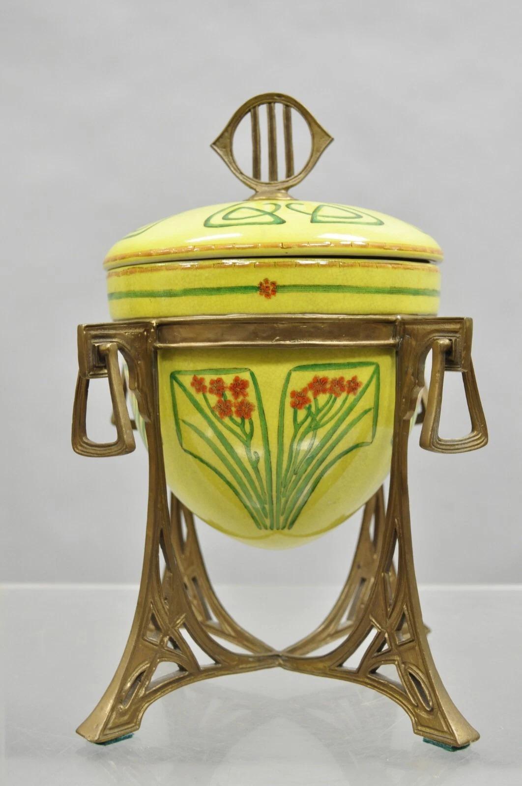 Repro Art Nouveau Lidded Serving Dish Sugar Bowl Tureen on Stand after WMF For Sale 3