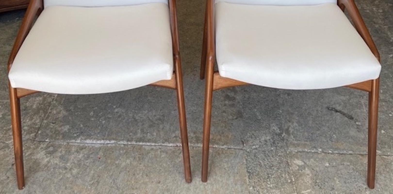 Reproduction Danish Style Alderwood Dining Chairs Upholstered For Sale 3