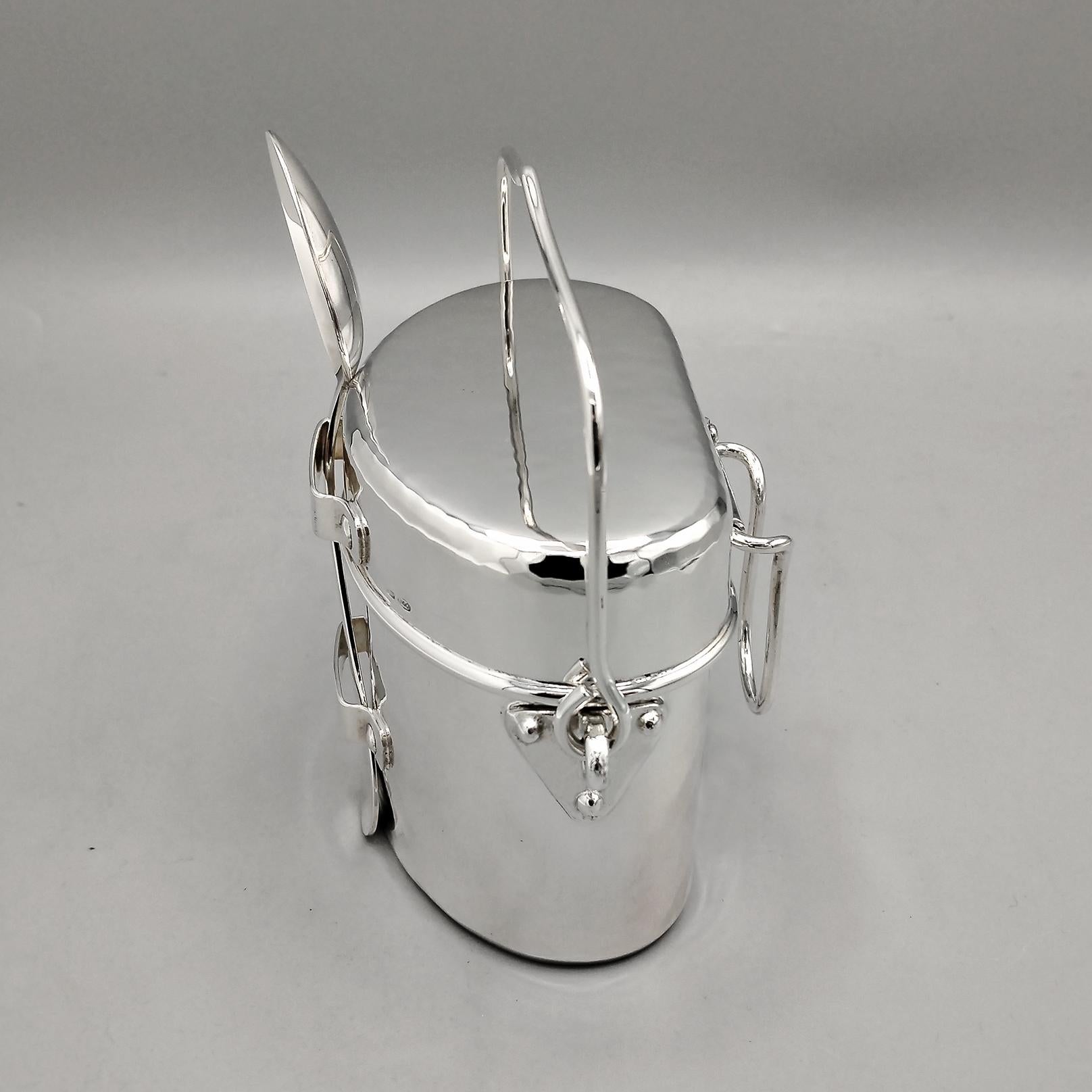 Reproducción en plata 800 maciza de una antigua caja y cuchara de racionamiento militar italiana en venta 5