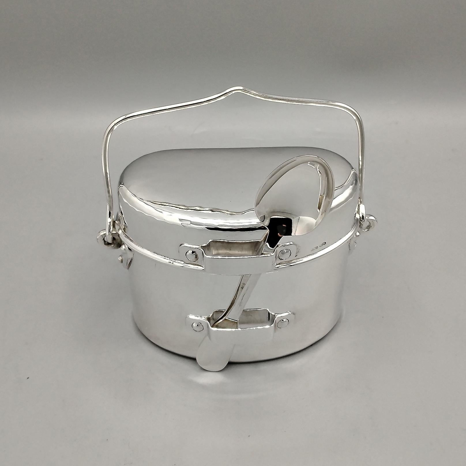 Reproducción en plata 800 maciza de una antigua caja y cuchara de racionamiento militar italiana Otro en venta