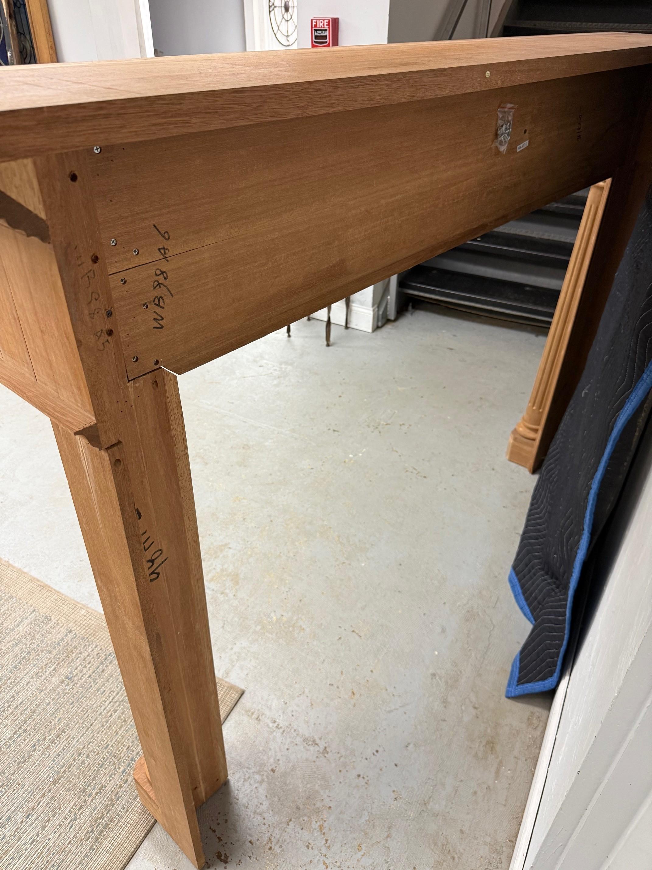 Reproduction Mahogany Fireplace Mantel with Fluted Columns and Carved Capitals For Sale 9