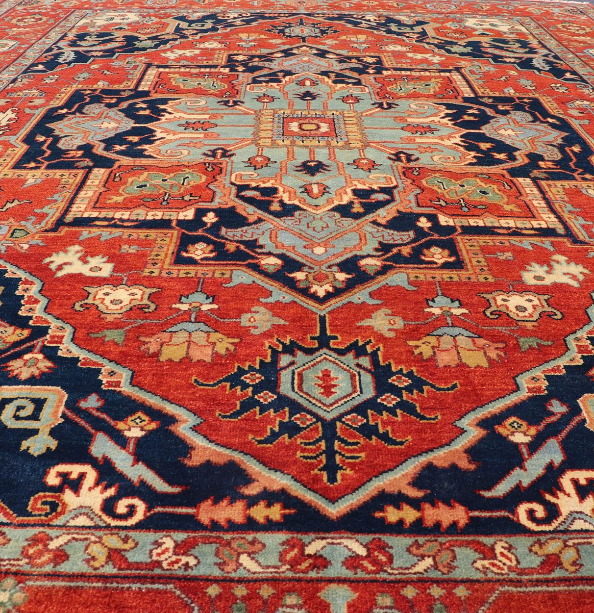 Reproduction Serapi-Heriz Medallion Geometric Hand-Knotted Carpet  For Sale 4