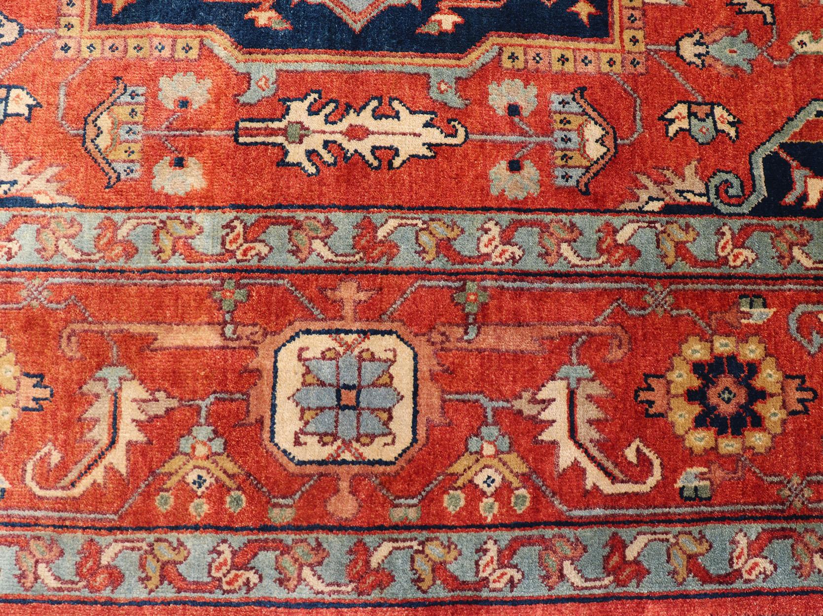 Reproduction Serapi-Heriz Medallion Geometric Hand-Knotted Carpet  For Sale 10