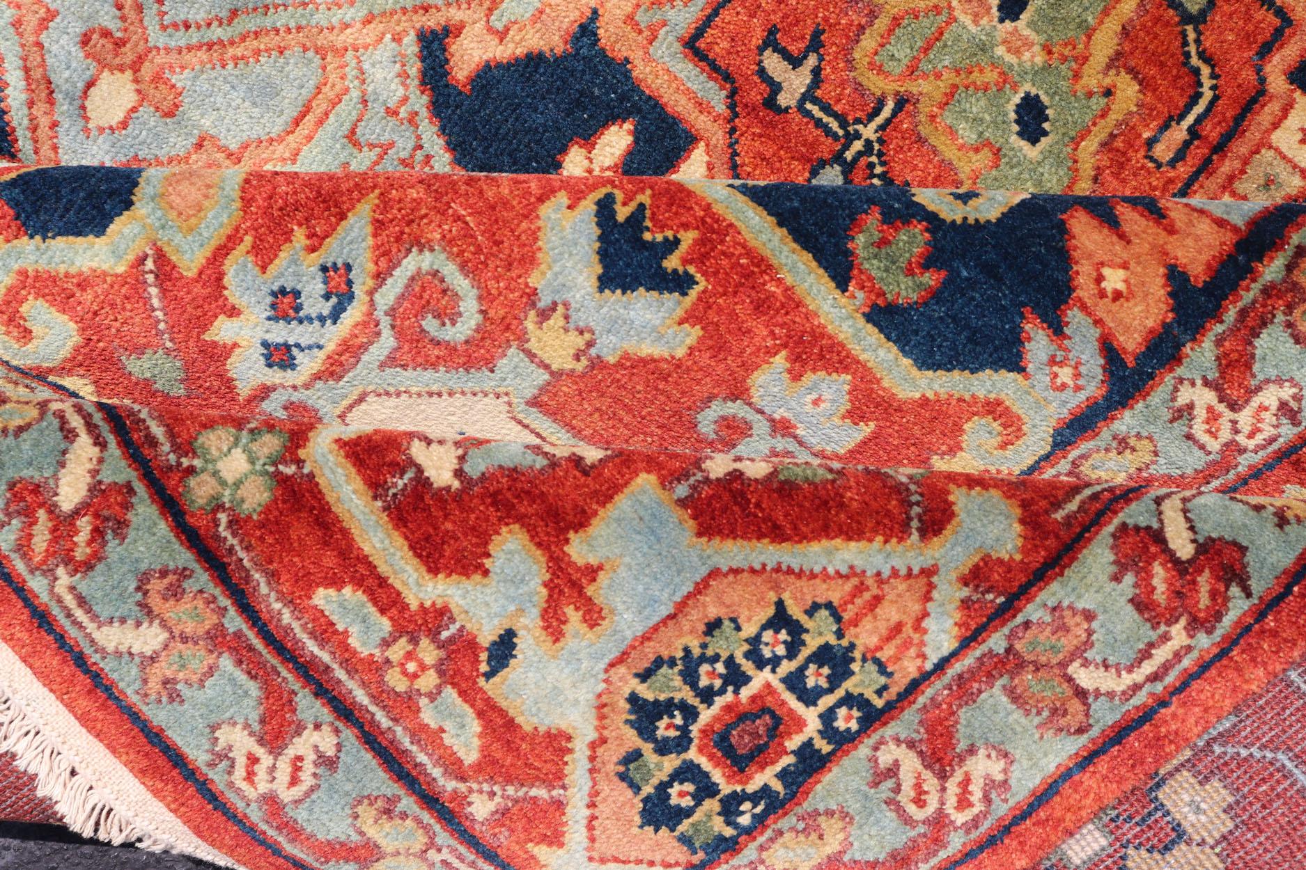 Reproduction Serapi-Heriz Medallion Geometric Hand-Knotted Carpet  For Sale 2