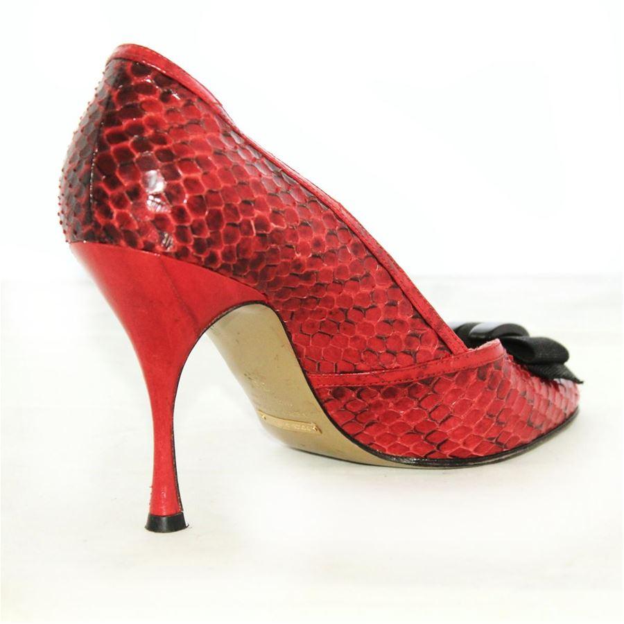 Real reptile Red color Black top bow Heel height cm 9 (3.54 inches)
