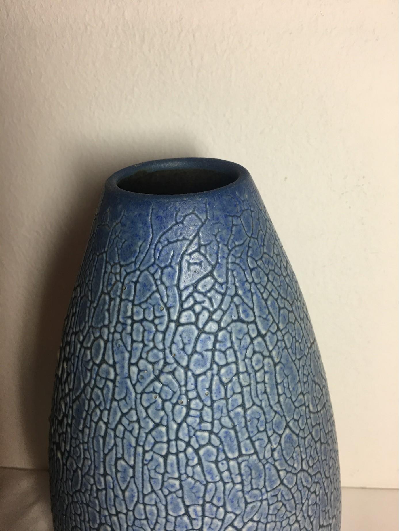 Reptile Skin Look Ceramic Vase from 1950s Germany For Sale 4
