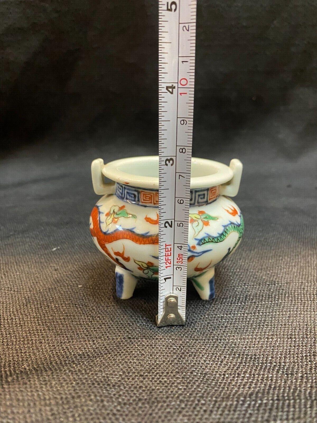 Republic of China, a Small Famille Verte Dragon Pattern Incense Burner For Sale 5