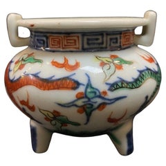 Vintage Republic of China, a Small Famille Verte Dragon Pattern Incense Burner