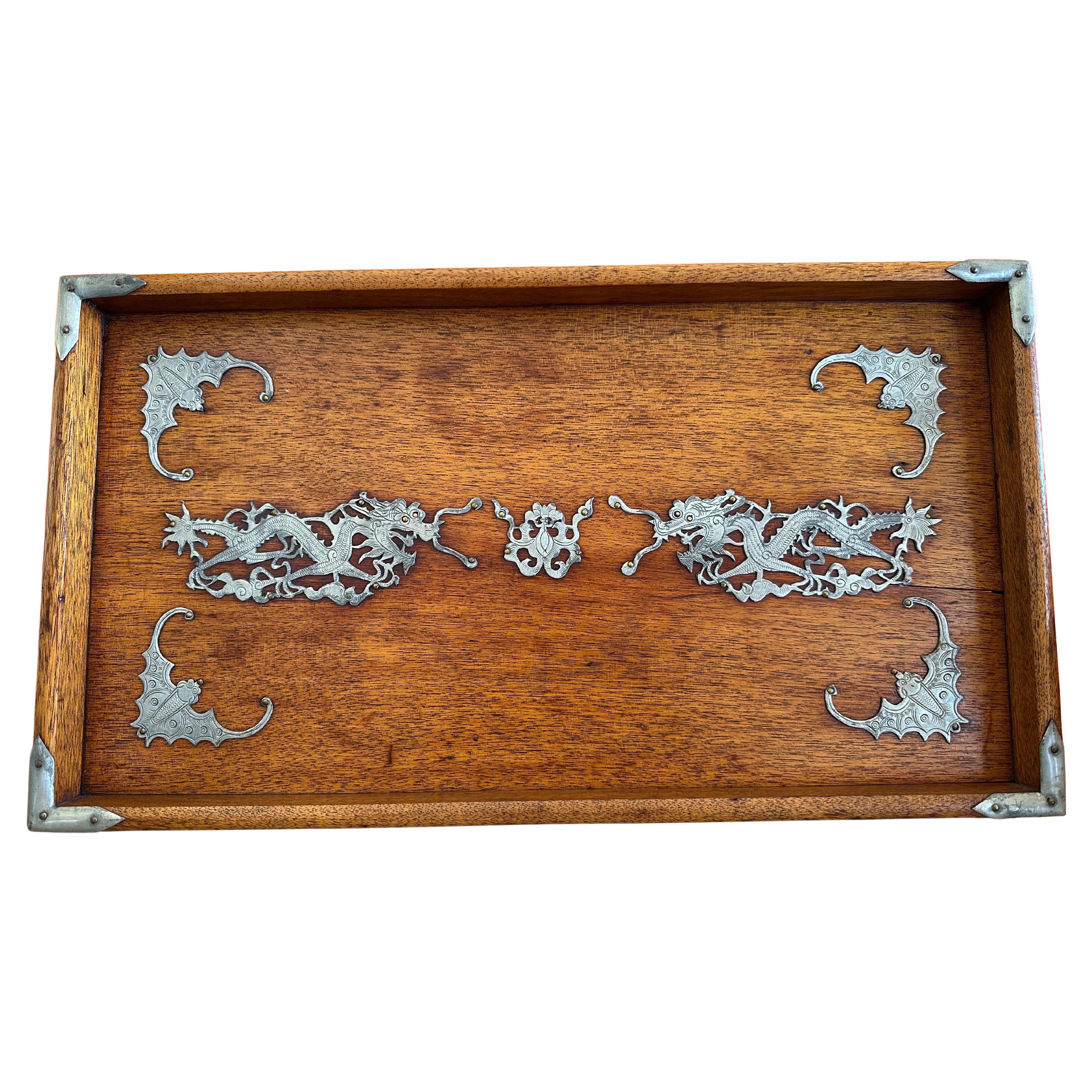 Exportation chinoise Plateau de service d'époque République en bois de rose et étain à motif de dragon/chauve-souris chinois en vente