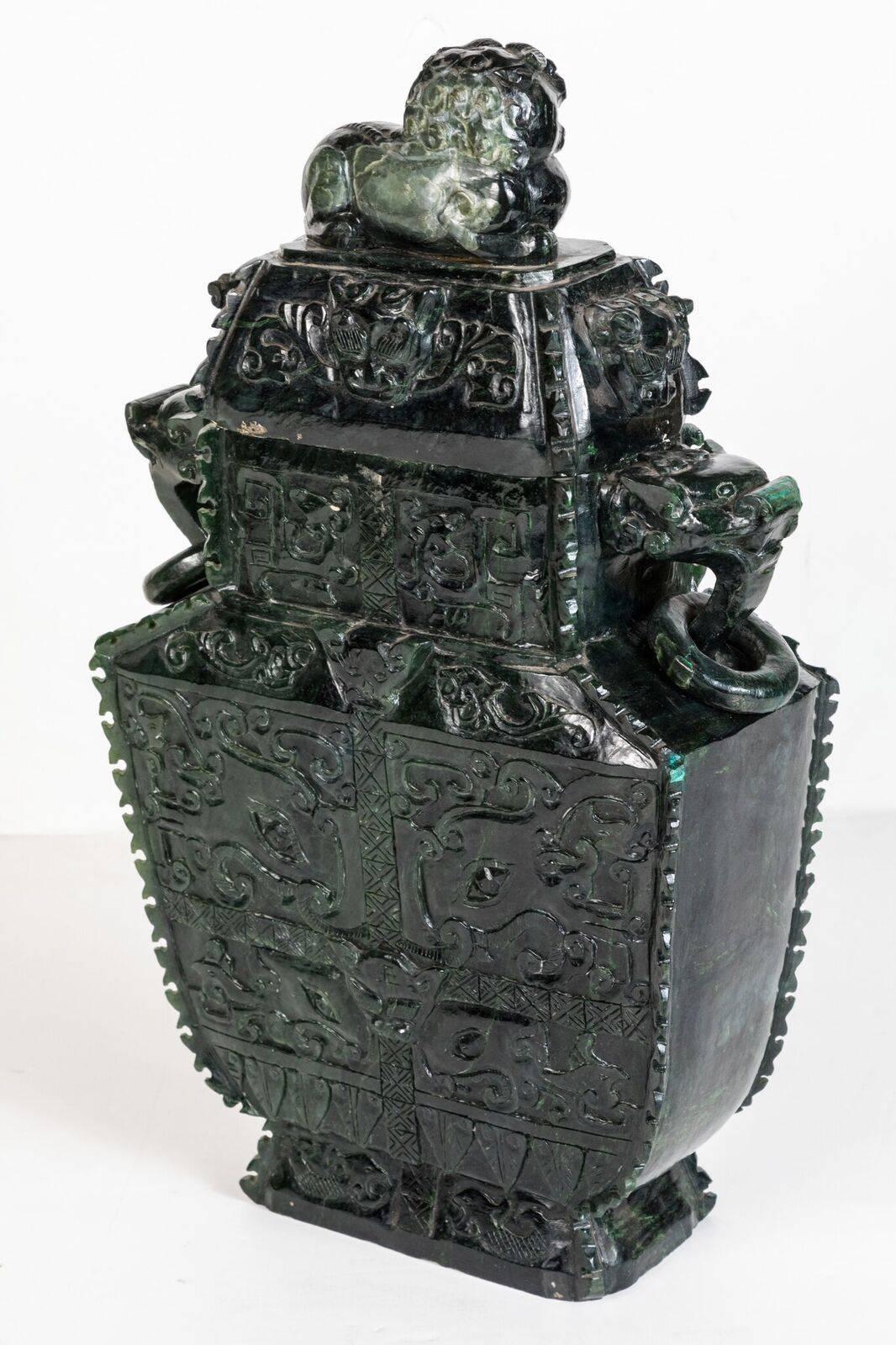 chinese jade urn