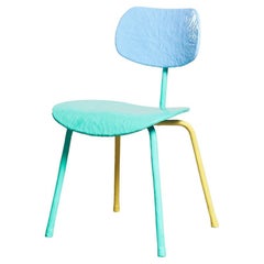 Chaises à manger réutilisées de Diego Faivre Minute Manufacture Designs