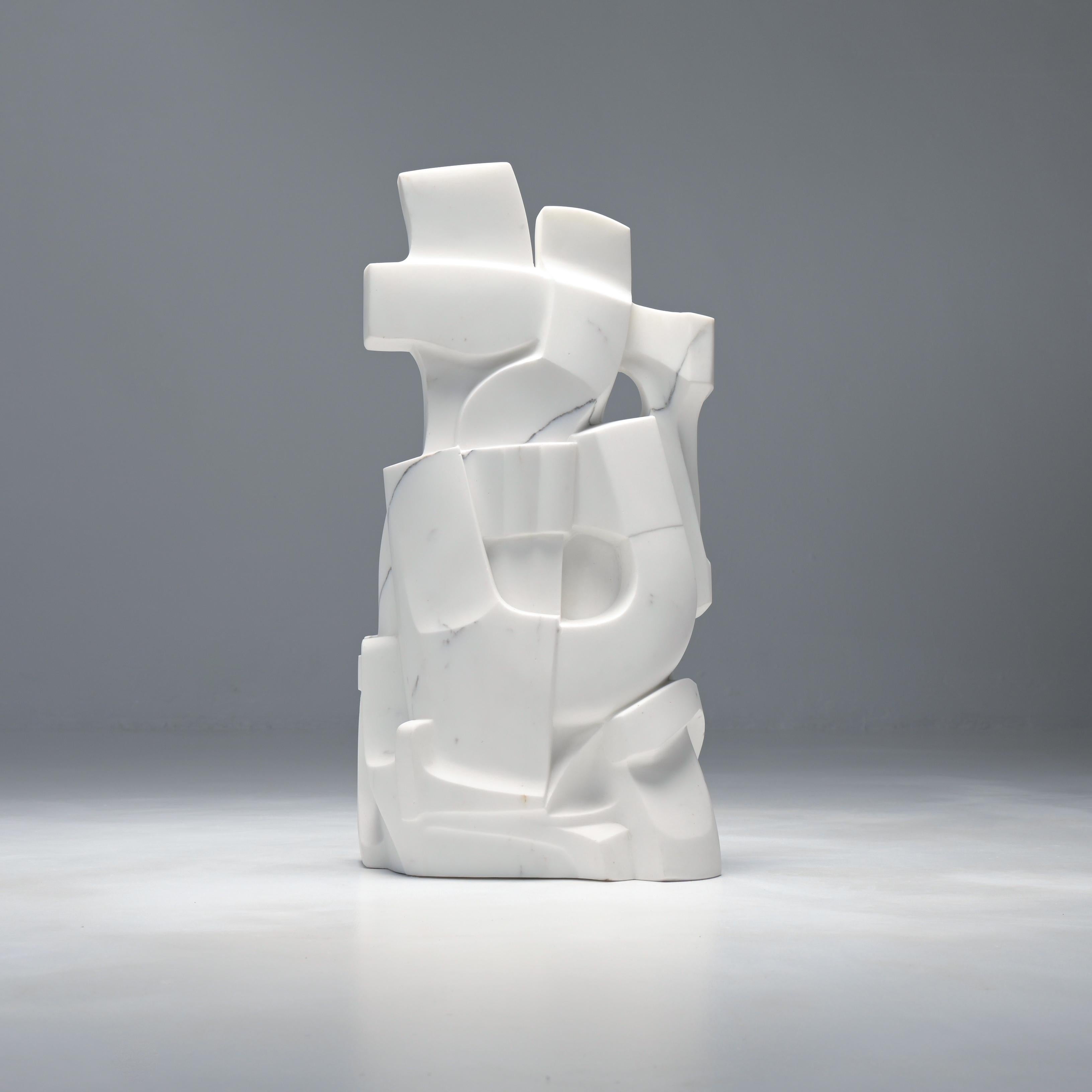 This abstract sculpture in Carrara marble was sculpted ‘en taille directe’ by the Belgian artist Jan Keustermans. He named it Requiem.
The large sculpture is signed and dated, Jake 2001. It is a unique piece.

It is the first time that Jan
