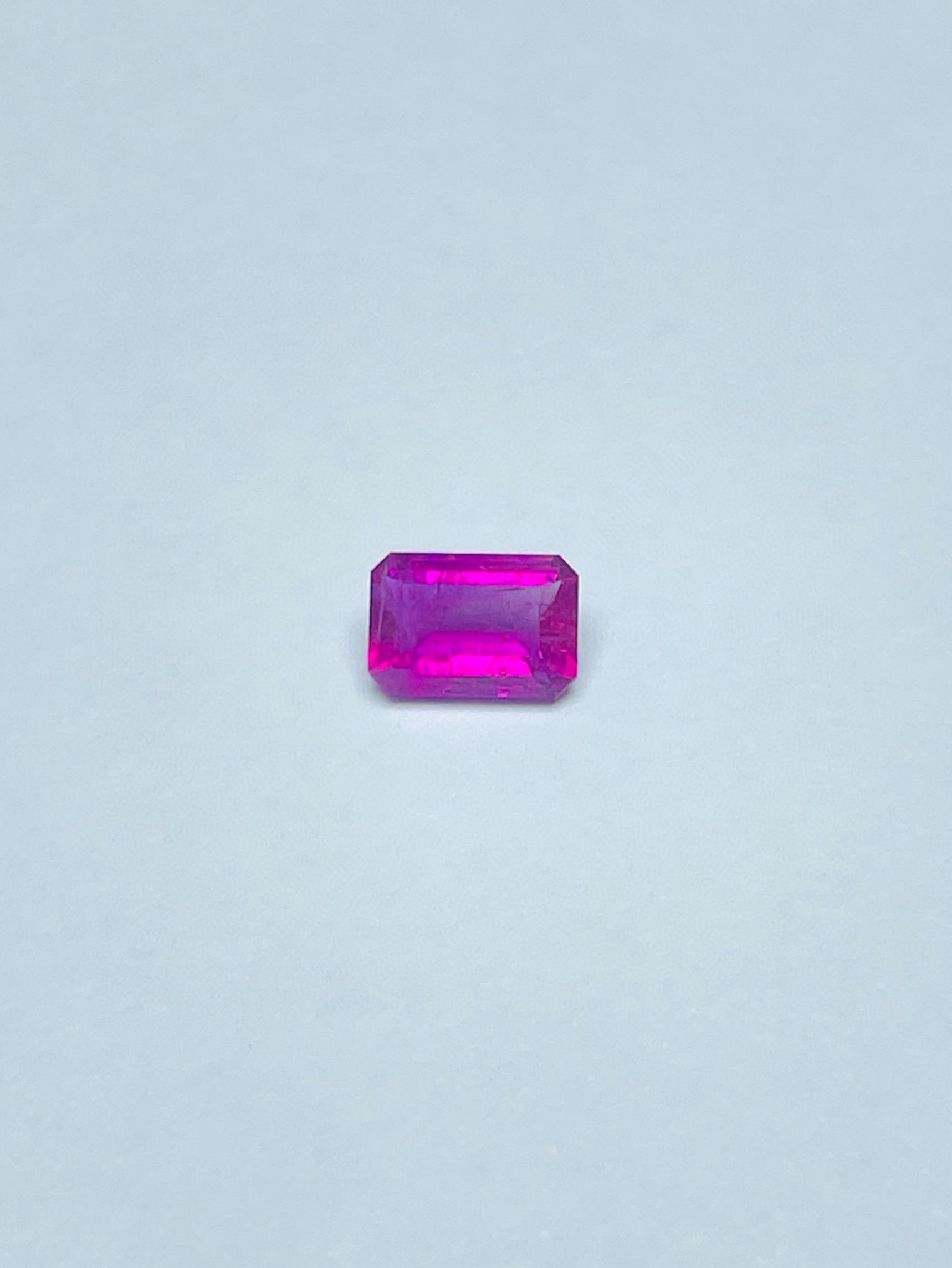 GIA-zertifizierter roter Smaragd (Roter Beryll) Seltene Größe 0,55 Karat (Brillantschliff) im Angebot