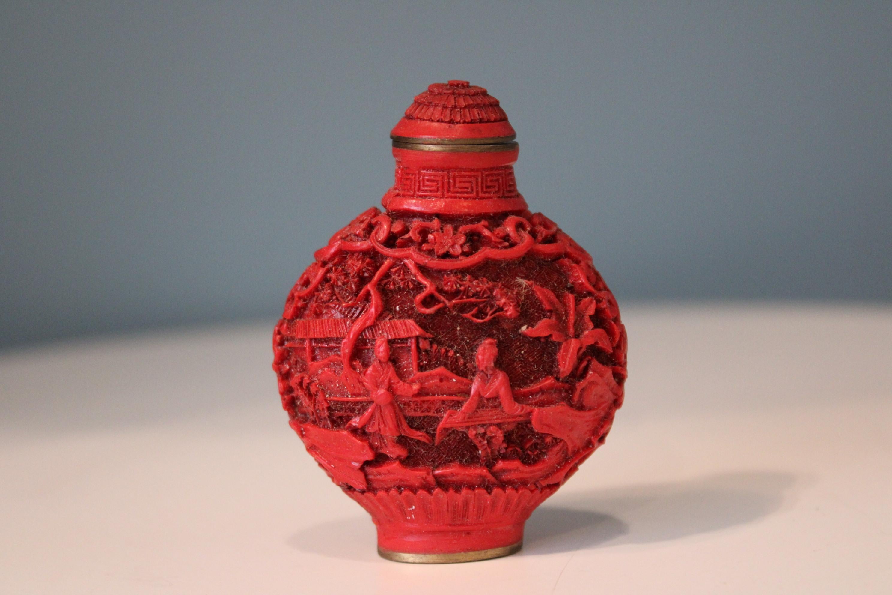 Resin Chinese Snuff bottle