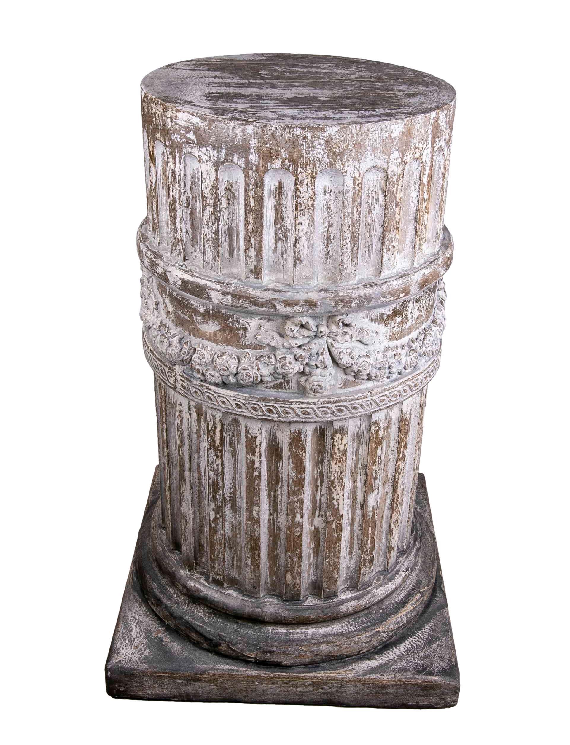 Resina Supporto in resina imitante il legno con finitura in stile antico in vendita