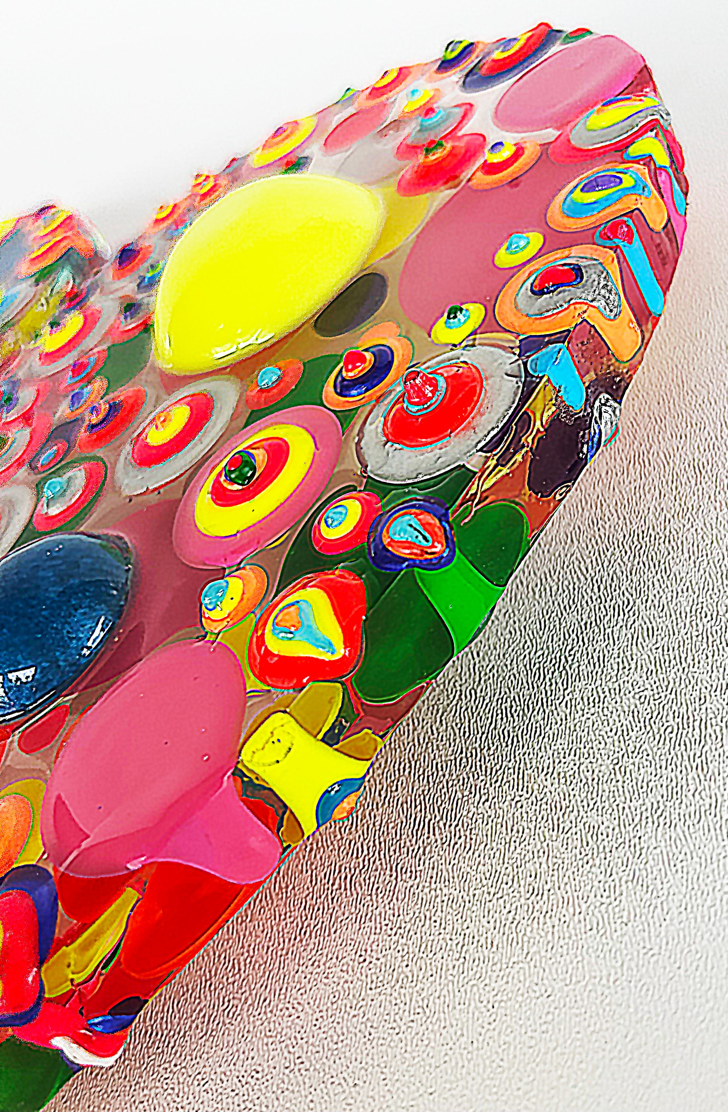 Scultura di cuore d'amore in resina degli artisti Michael Gitter, Jillian Whelan, pezzo 1/1 in vendita 4