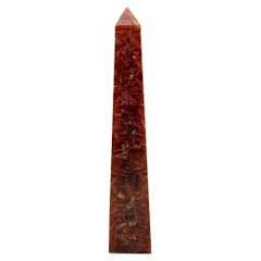 Obelisco de resina con inclusiones de Pierre Giraudon, París, Francia, hacia 1970