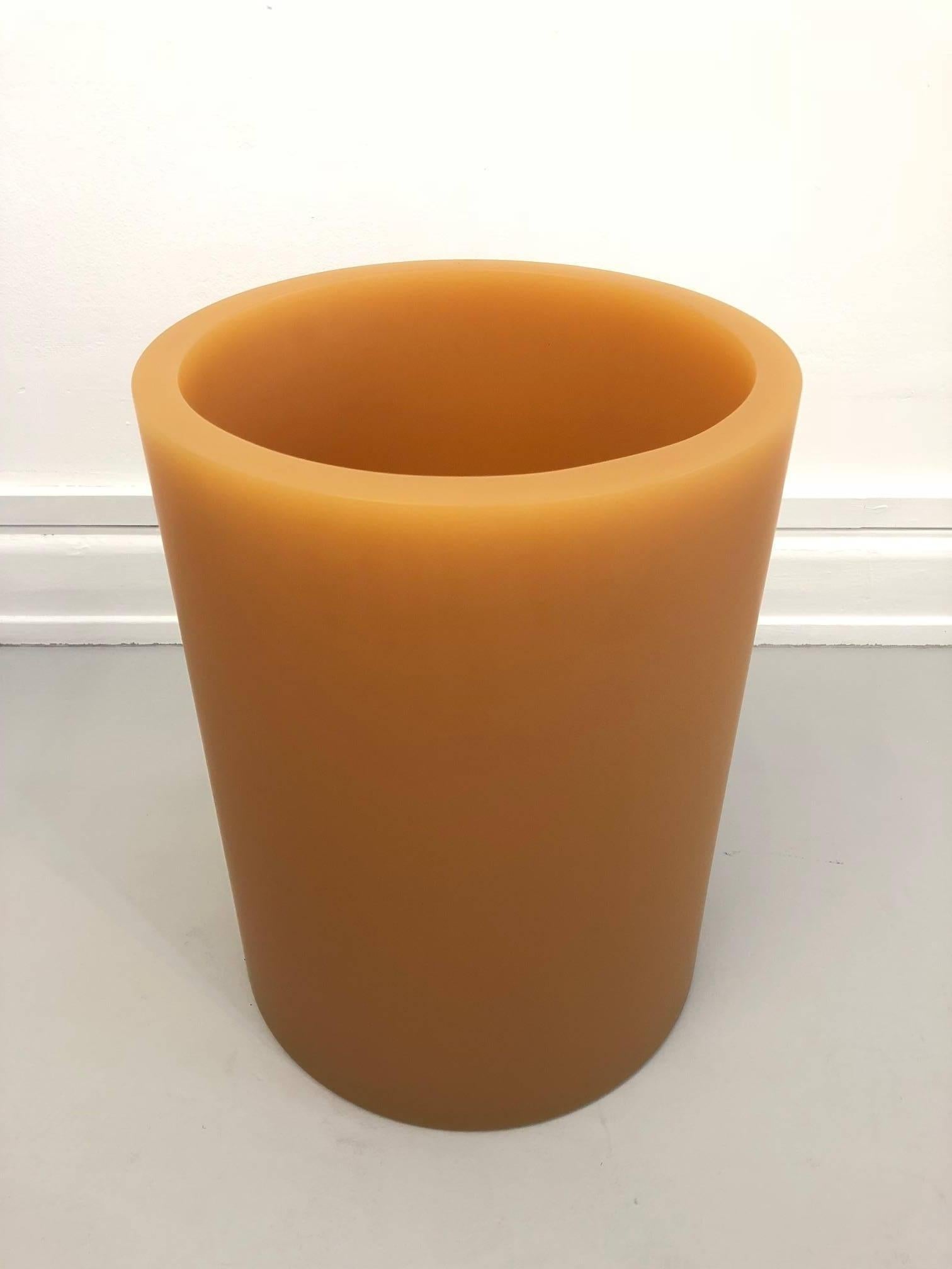 Contemporary Resin Planter by Sabine Marcelis, matte finish In New Condition For Sale In Copenhagen, DK